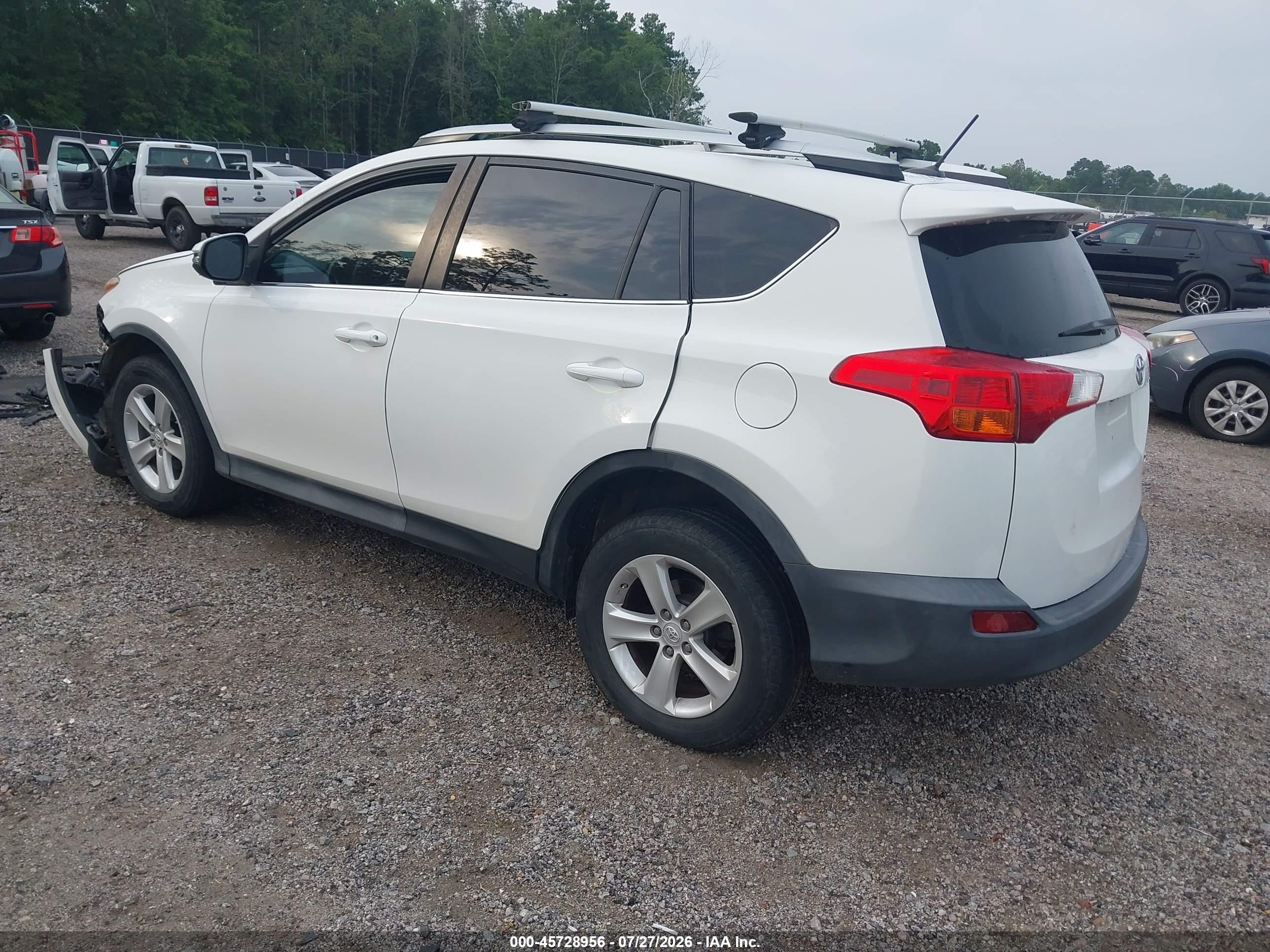 2014 Toyota Rav4 Xle White vin: 2T3WFREVXEW118870