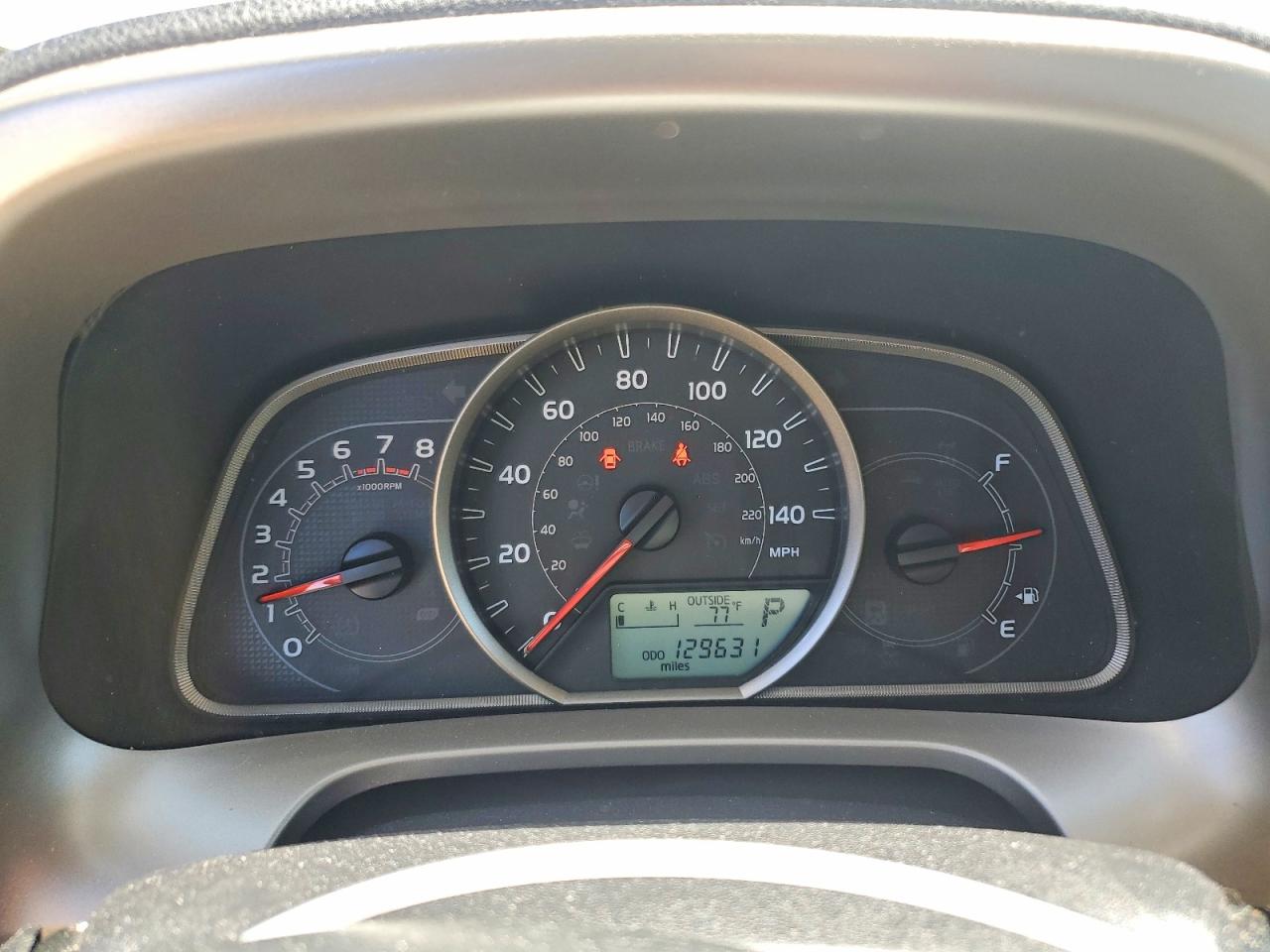 2015 Toyota Rav4 Xle White vin: 2T3WFREVXFW134052