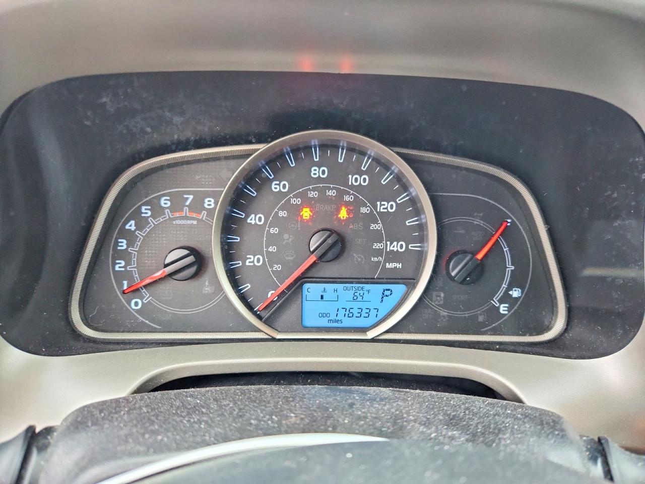 2015 Toyota Rav4 Xle Silver vin: 2T3WFREVXFW145262