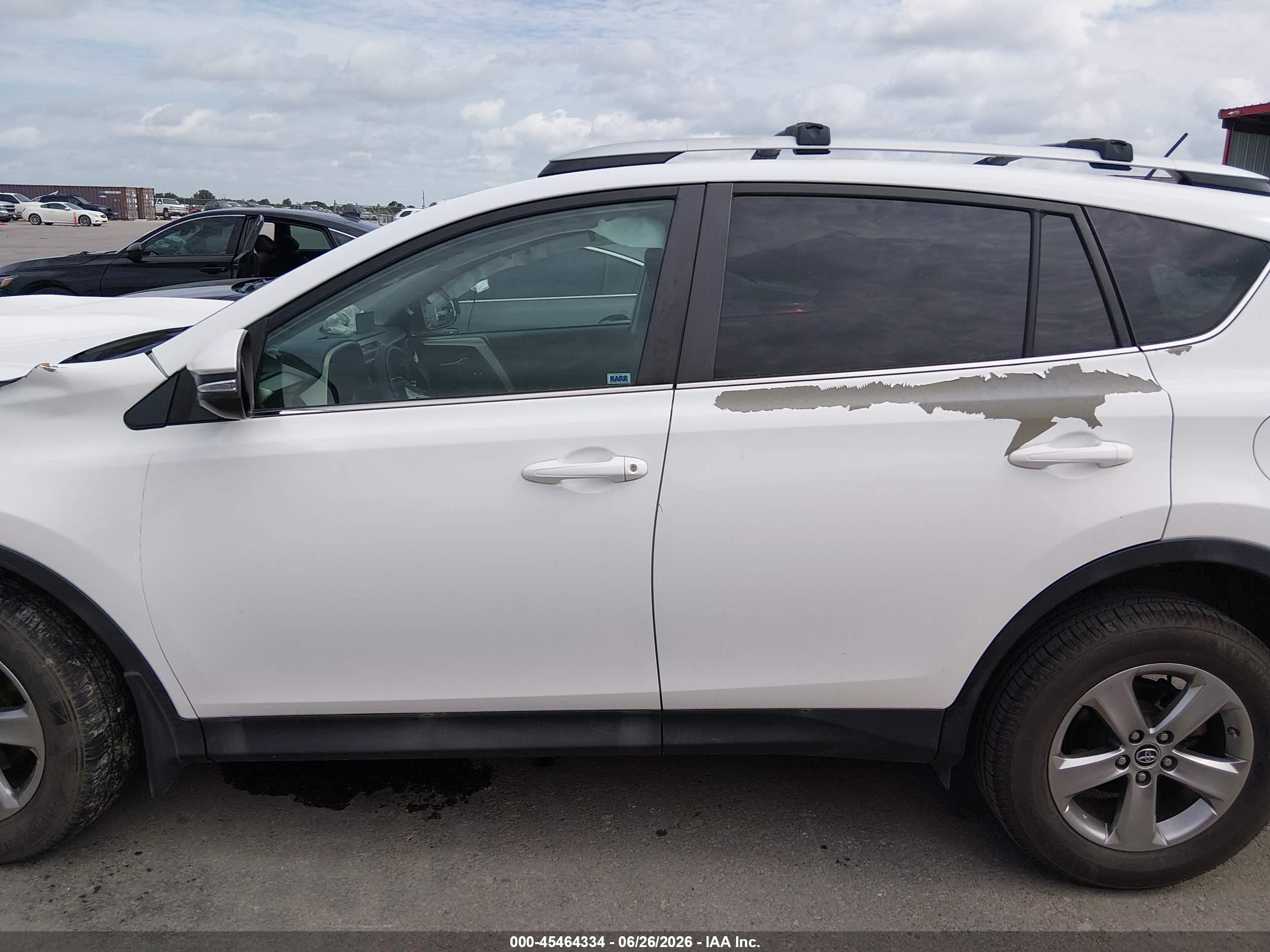 2015 Toyota Rav4 Xle White vin: 2T3WFREVXFW146024