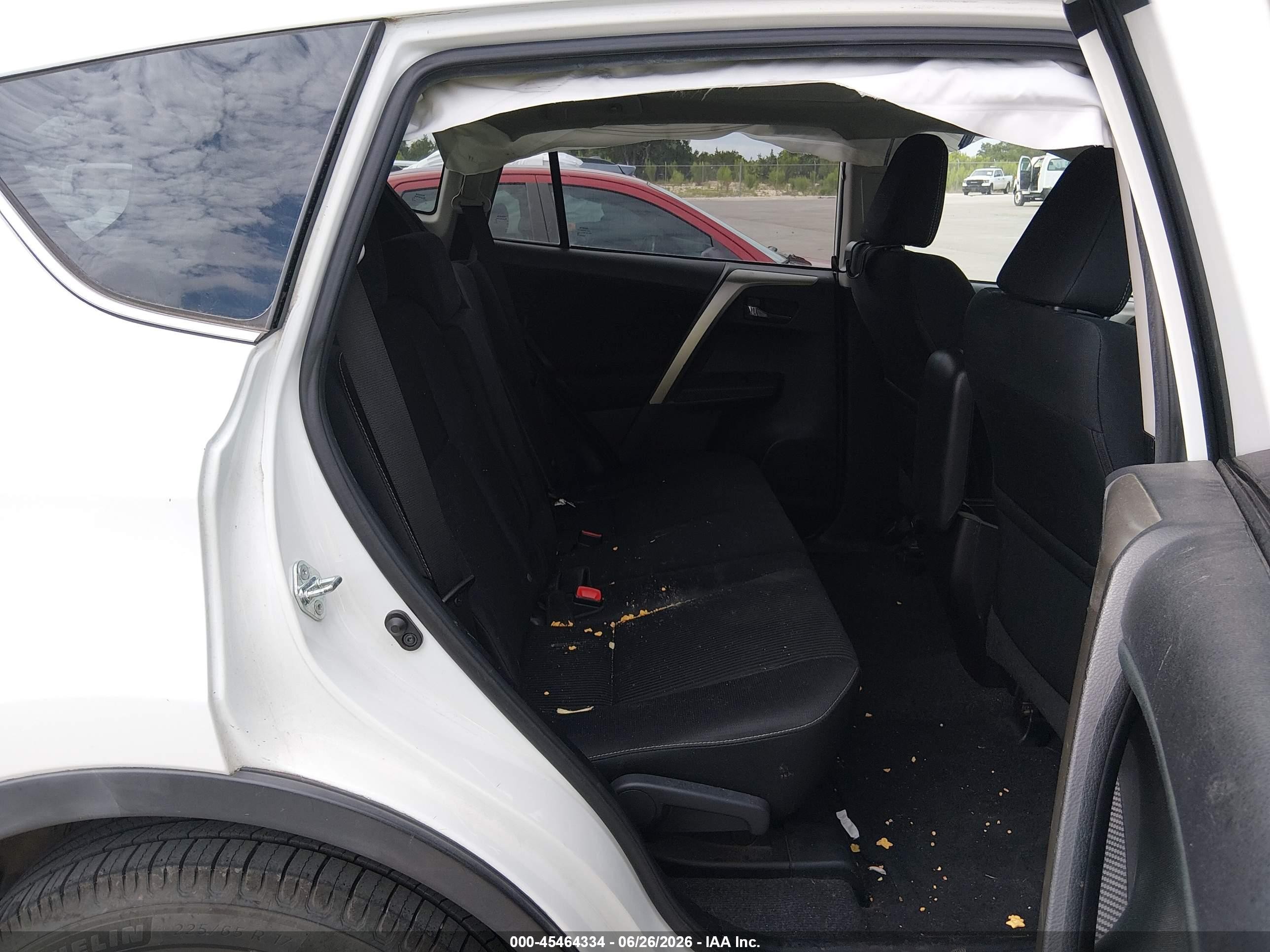 2015 Toyota Rav4 Xle White vin: 2T3WFREVXFW146024