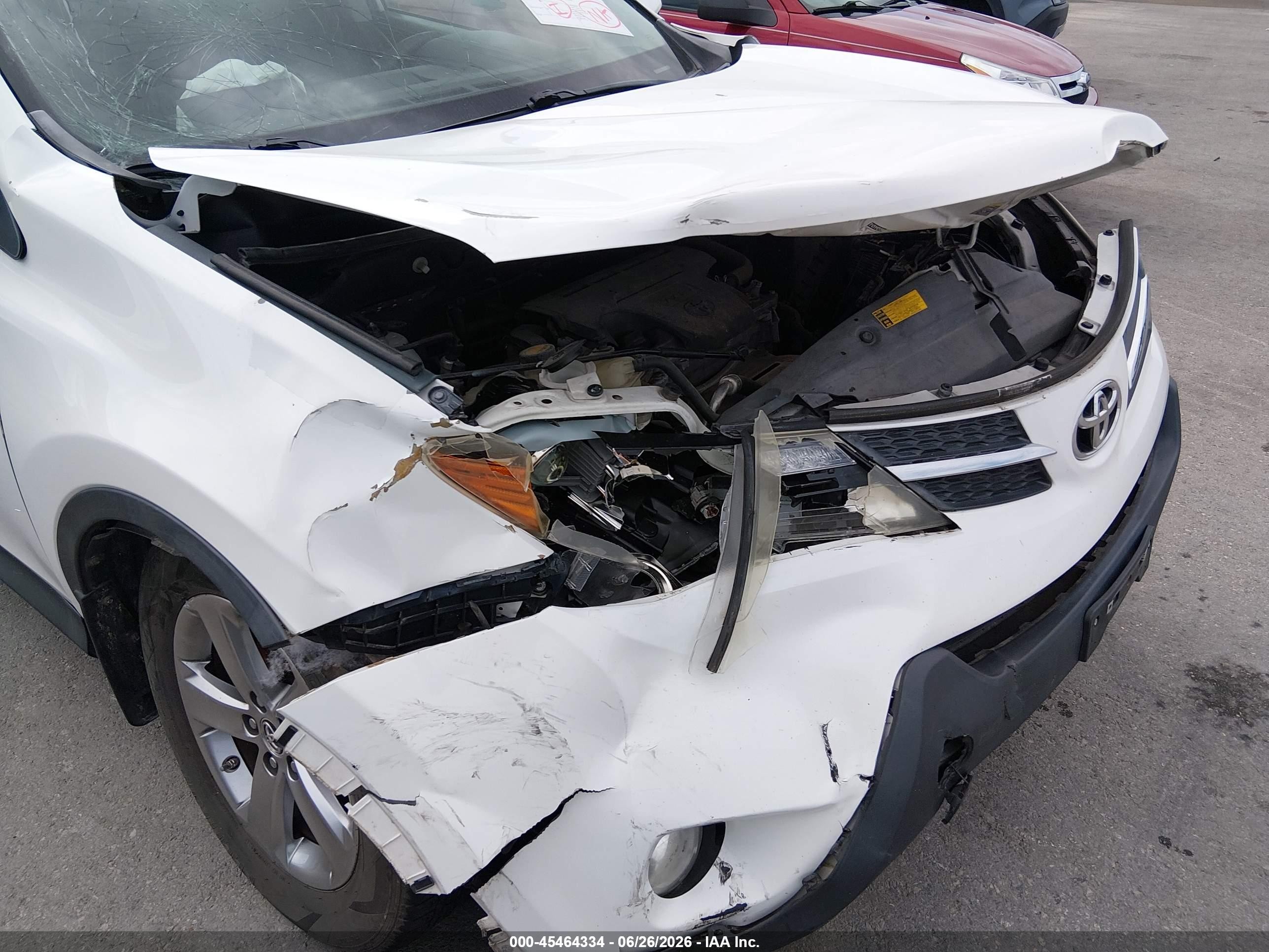 2015 Toyota Rav4 Xle White vin: 2T3WFREVXFW146024