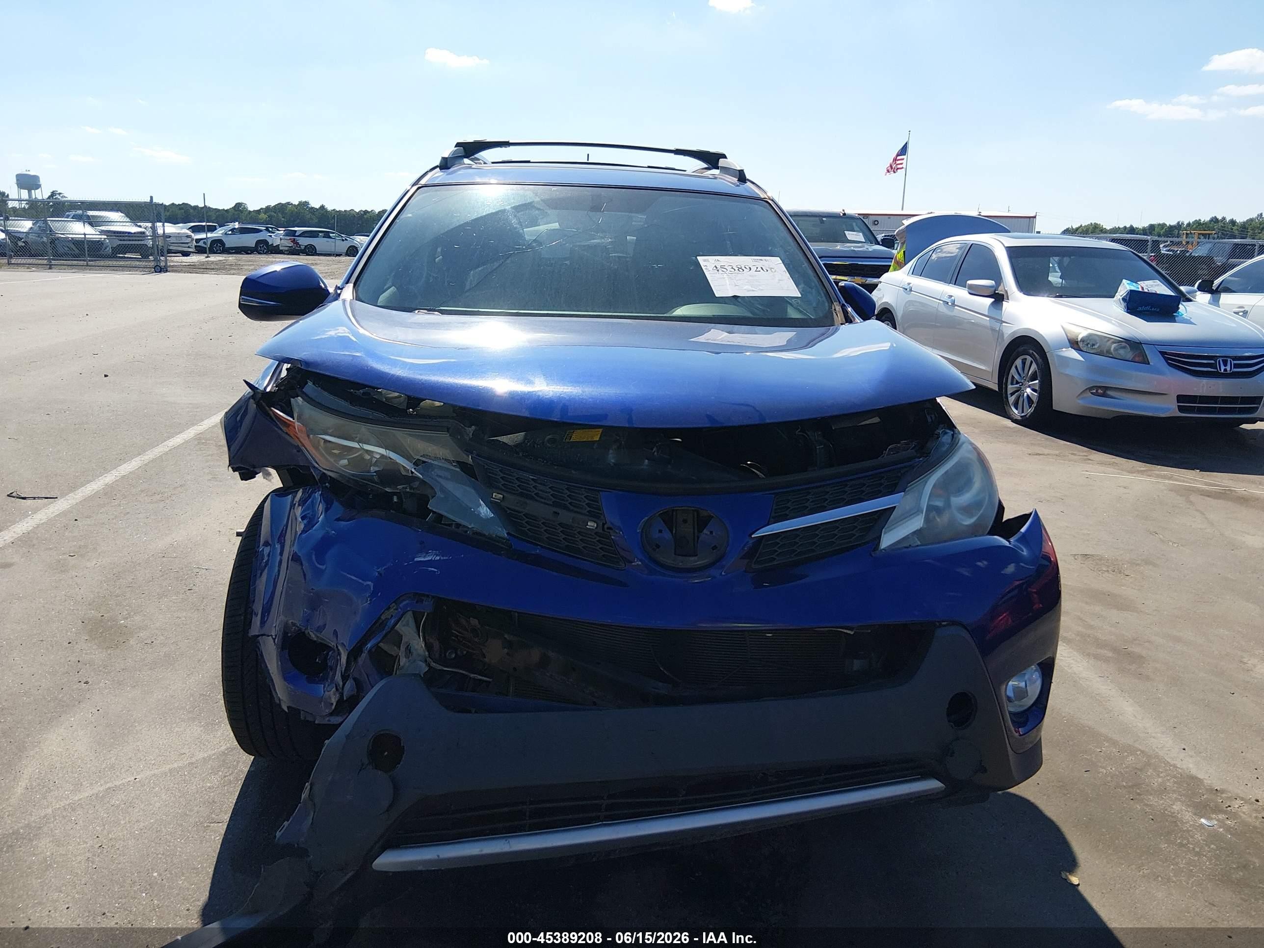 2015 Toyota Rav4 Xle Blue vin: 2T3WFREVXFW181159