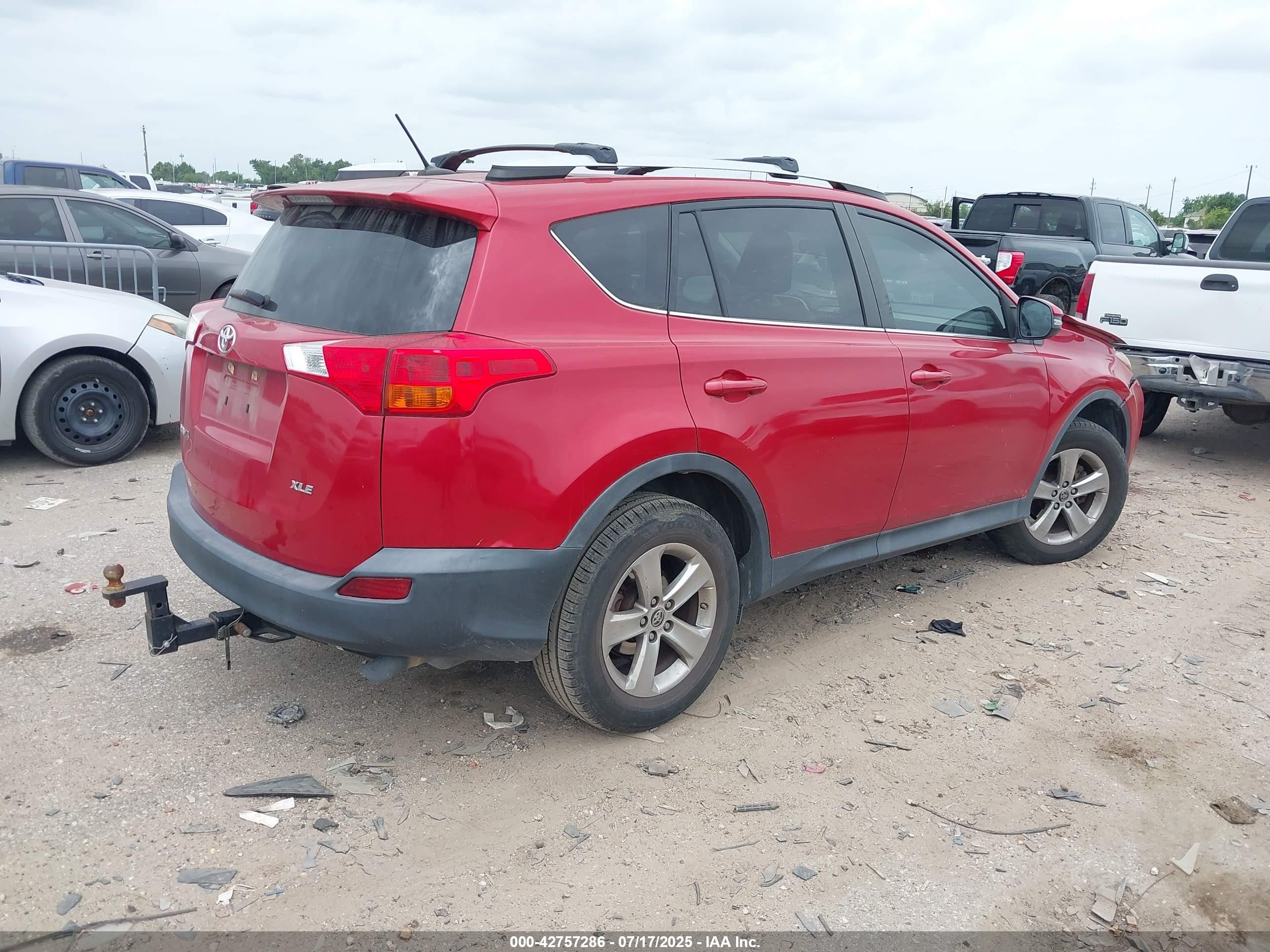 2015 Toyota Rav4 Xle Red vin: 2T3WFREVXFW199614