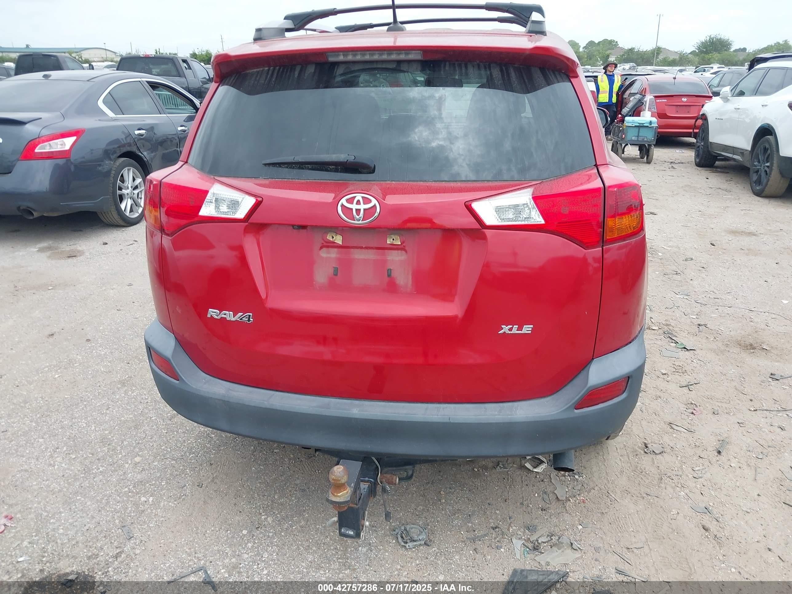 2015 Toyota Rav4 Xle Red vin: 2T3WFREVXFW199614