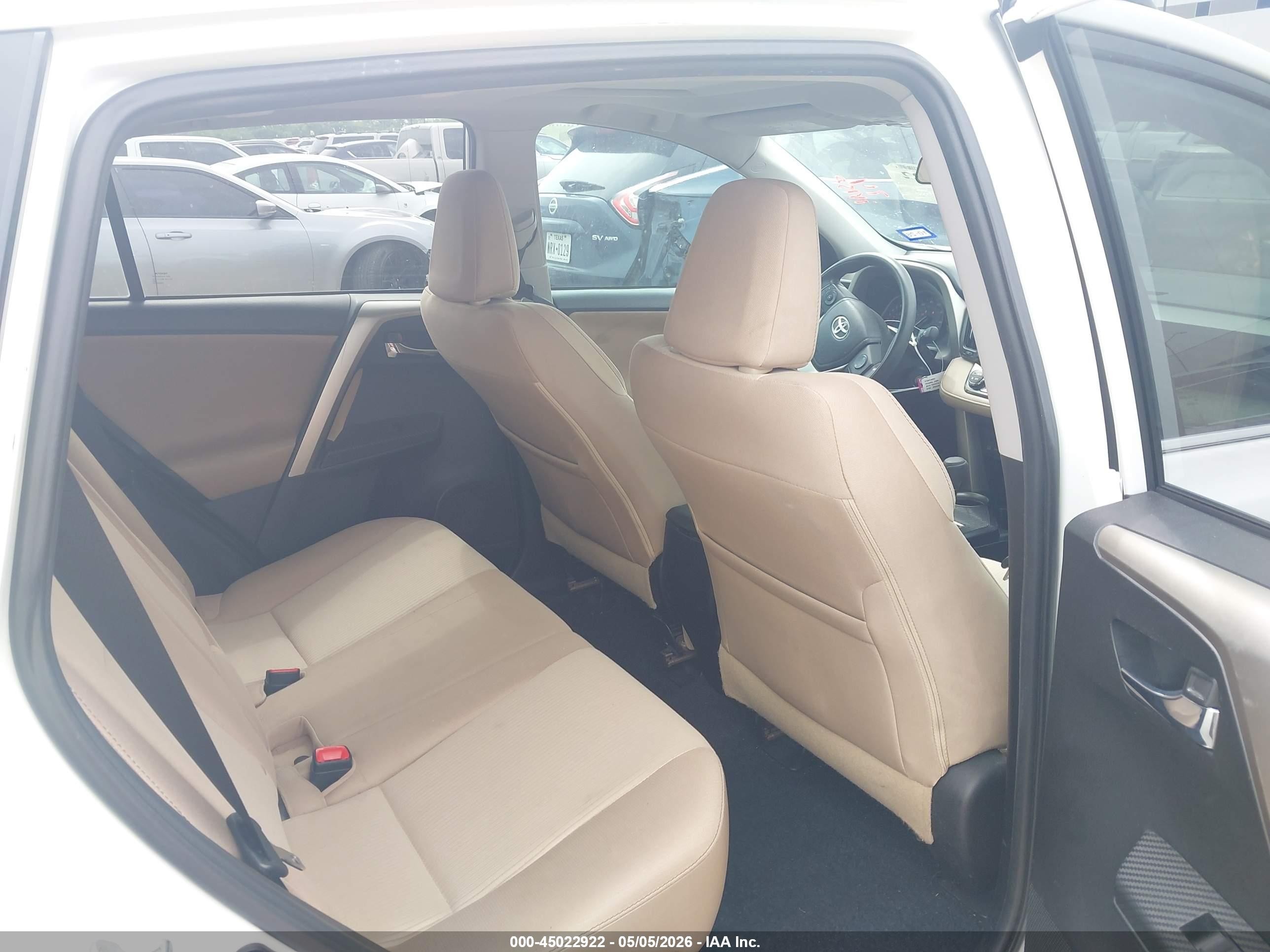 2015 Toyota Rav4 Xle White vin: 2T3WFREVXFW212832