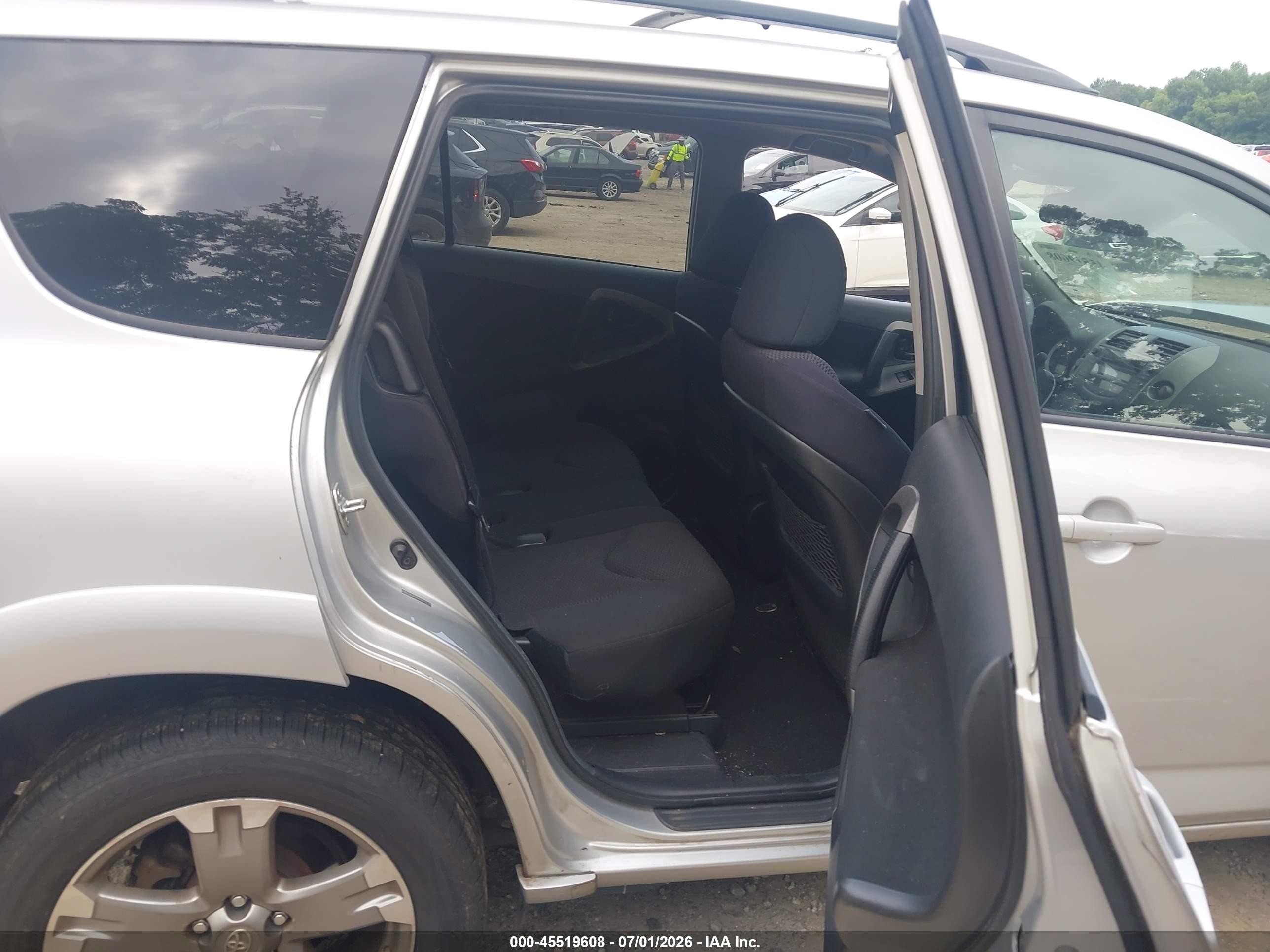 2011 Toyota Rav4 Sport V6 Серебряный vin: 2T3WK4DV6BW010726