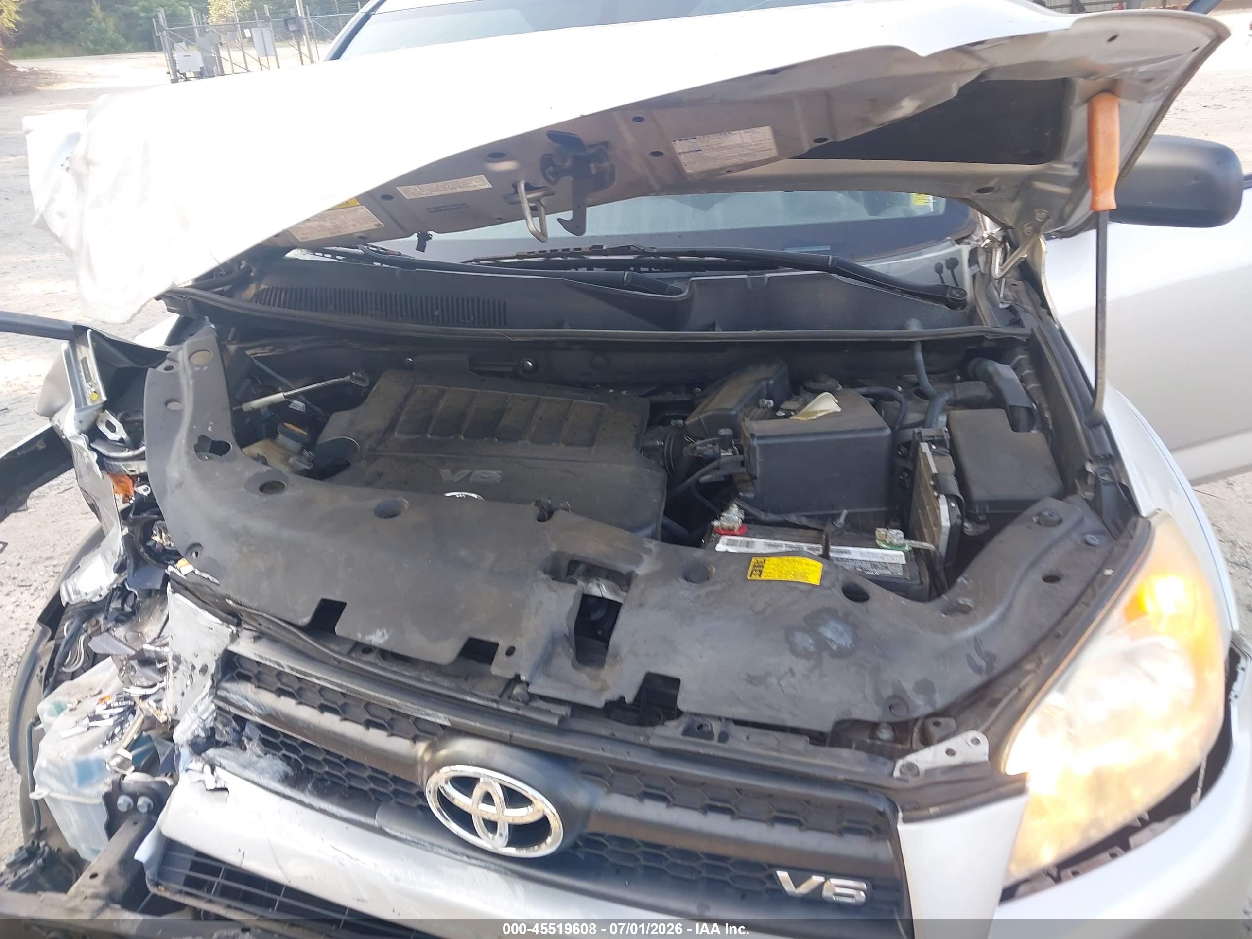 2011 Toyota Rav4 Sport V6 Серебряный vin: 2T3WK4DV6BW010726