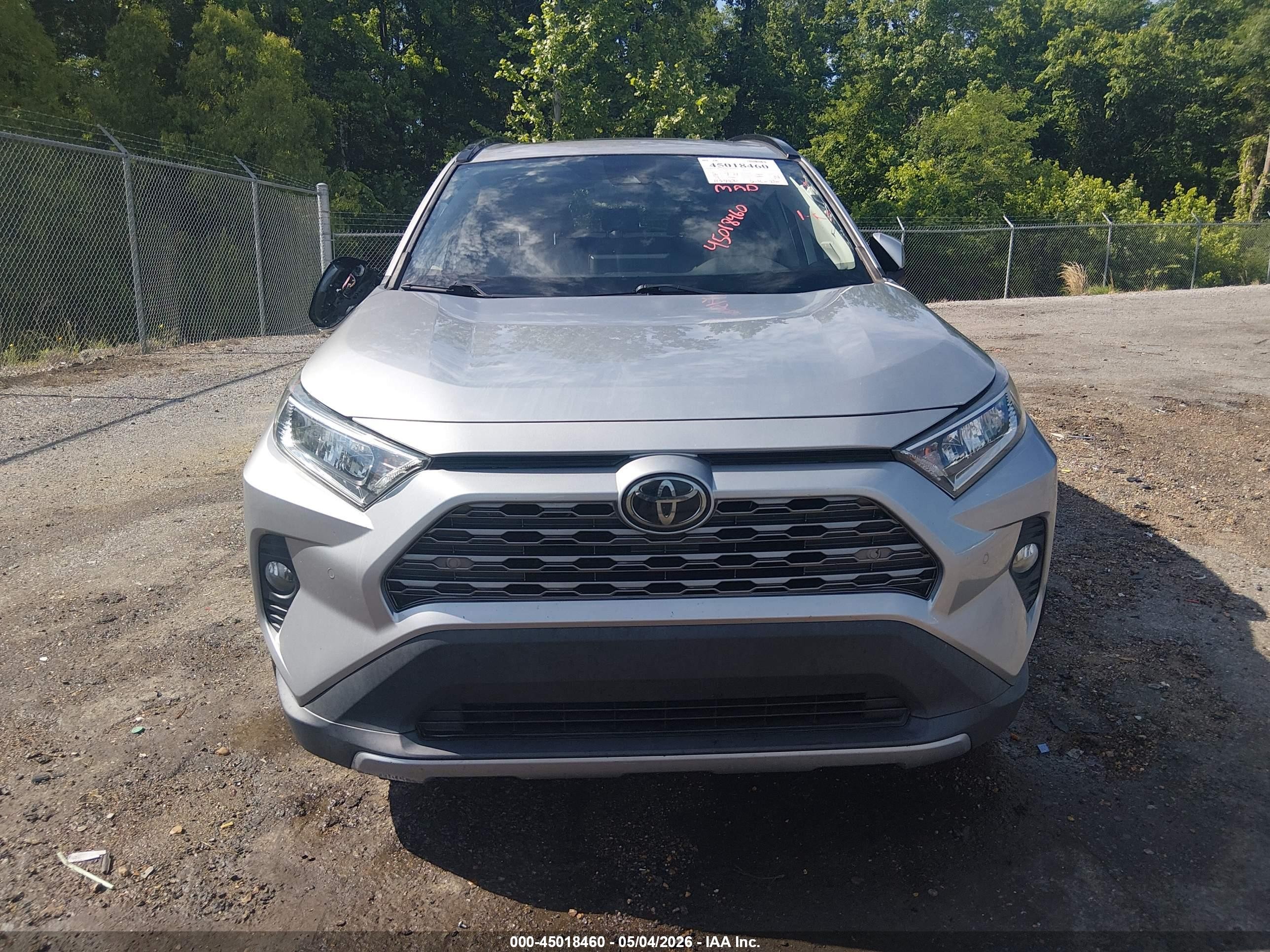 2020 Toyota Rav4 Limited Silver vin: 2T3Y1RFV0LC069909