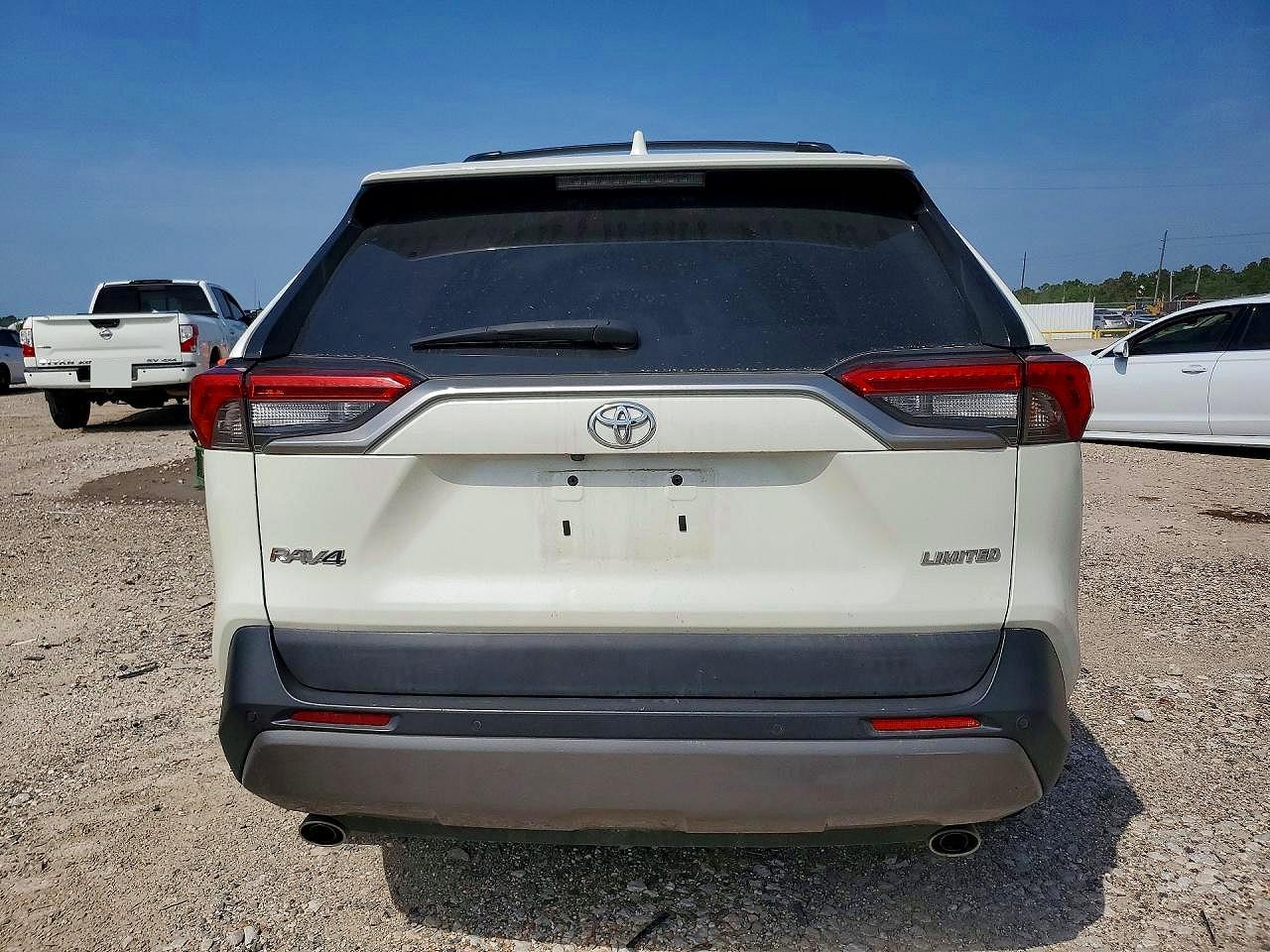 2021 Toyota Rav4 Limited White vin: 2T3Y1RFV3MW124546