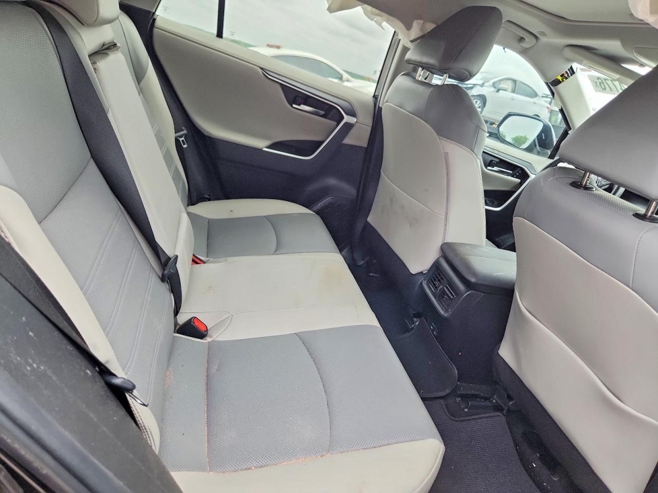 2024 Toyota Rav4 Limited Черный vin: 2T3Y1RFV5RW338347