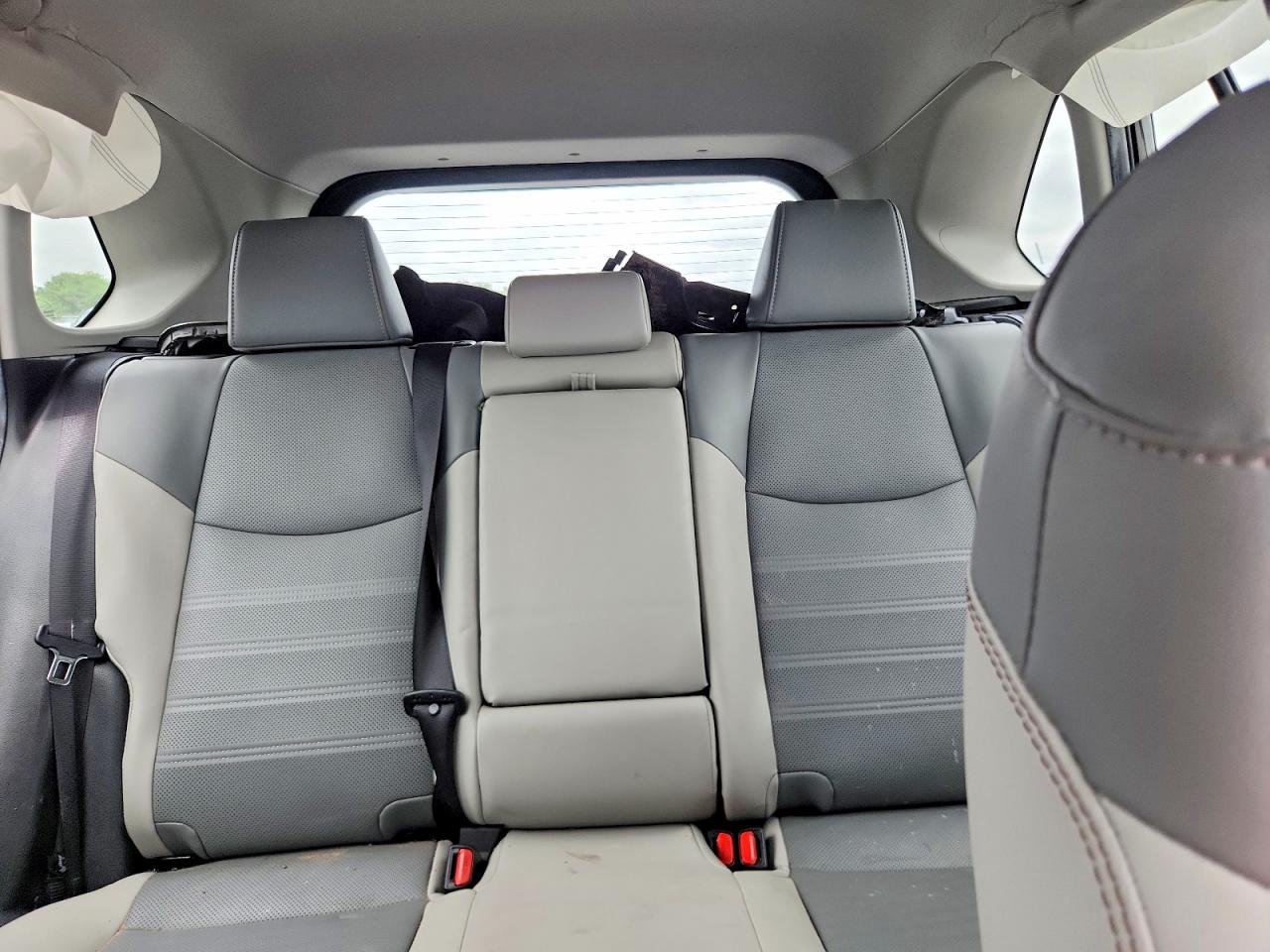 2024 Toyota Rav4 Limited Черный vin: 2T3Y1RFV5RW338347