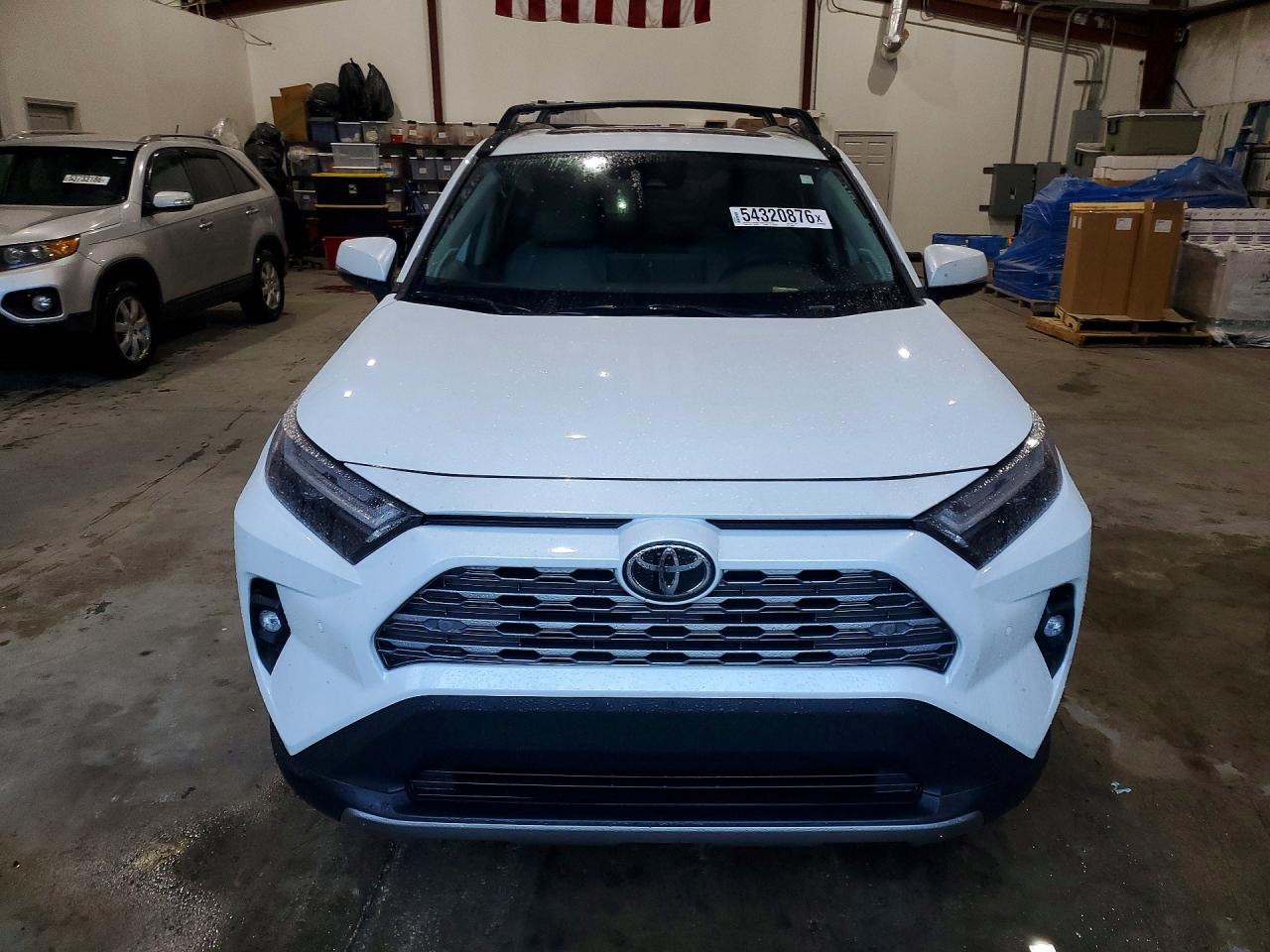 2025 Toyota Rav4 Limited White vin: 2T3Y1RFV6SW396859