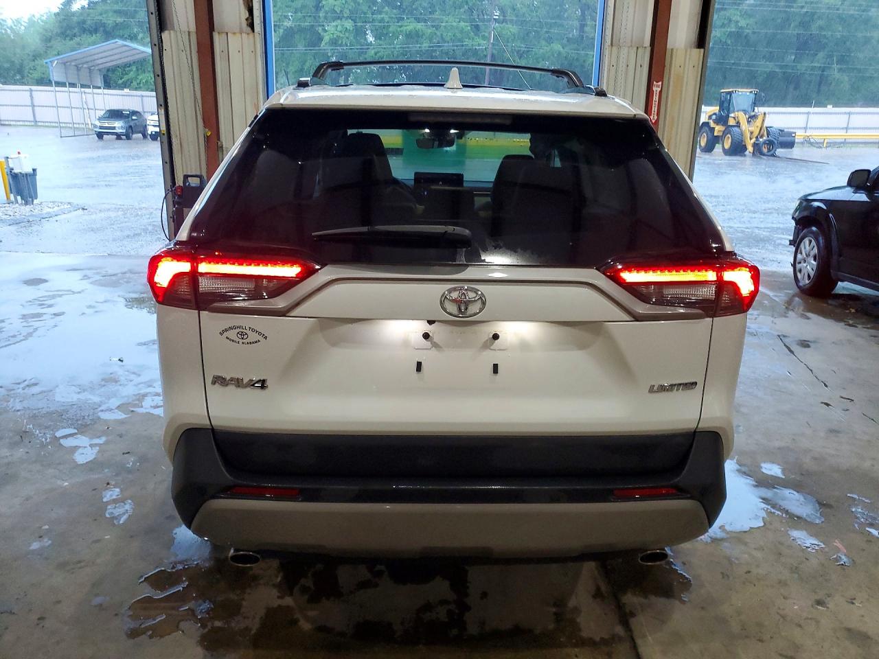 2025 Toyota Rav4 Limited White vin: 2T3Y1RFV6SW396859