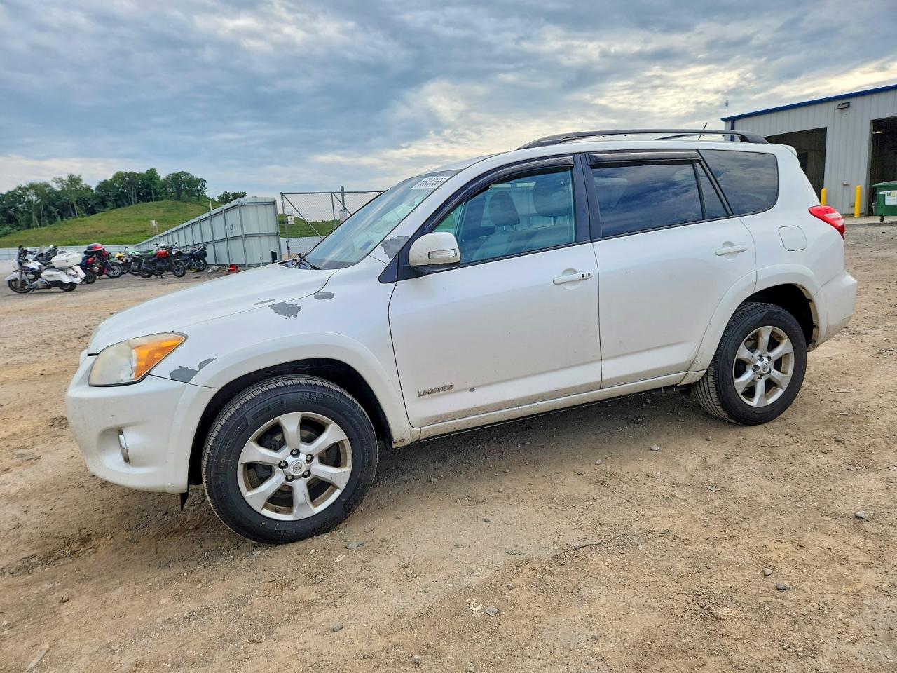 2011 Toyota Rav4 Limited White vin: 2T3YF4DV0BW081126