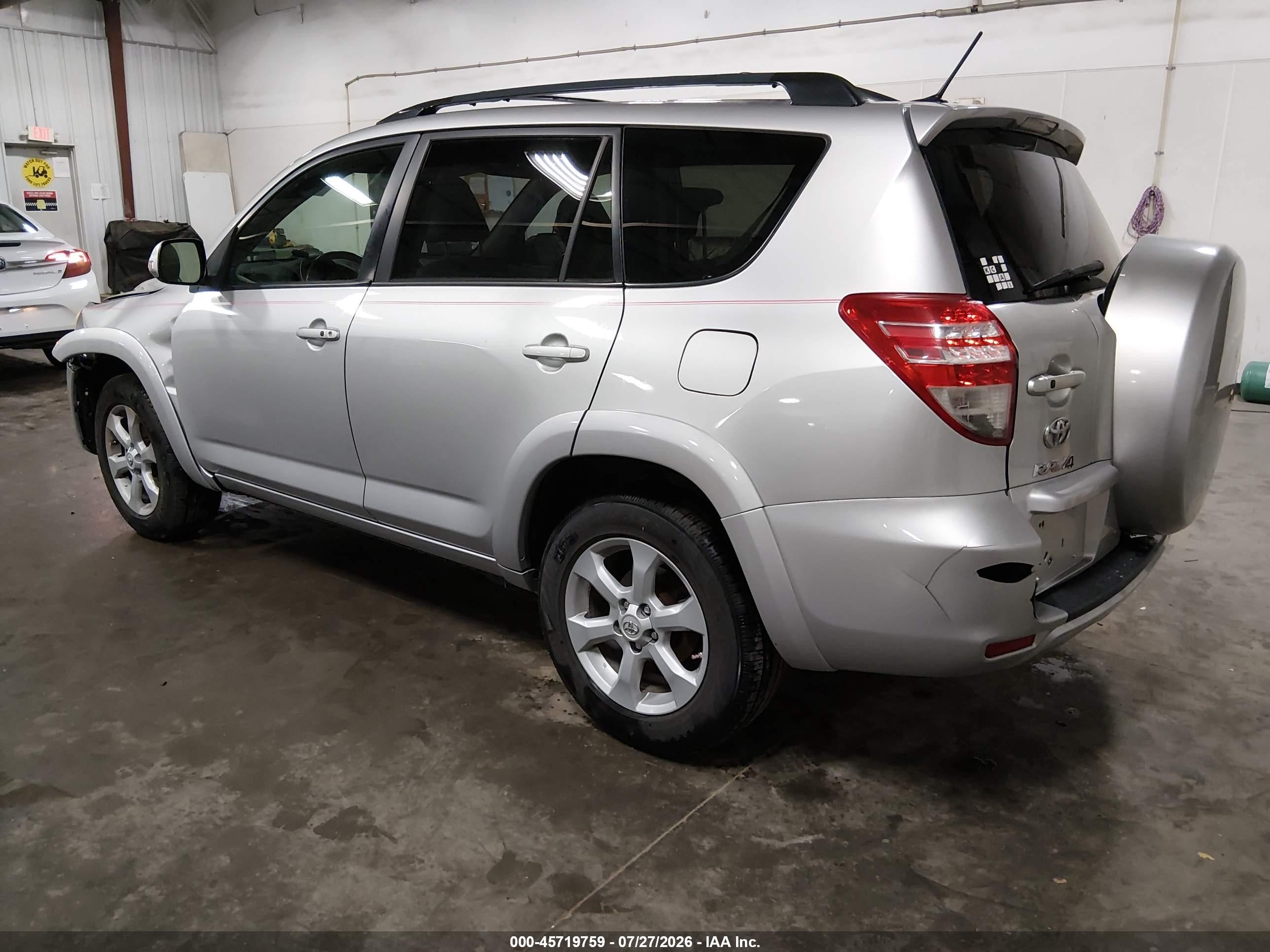 2011 Toyota Rav4 Limited Silver vin: 2T3YF4DV2BW075554
