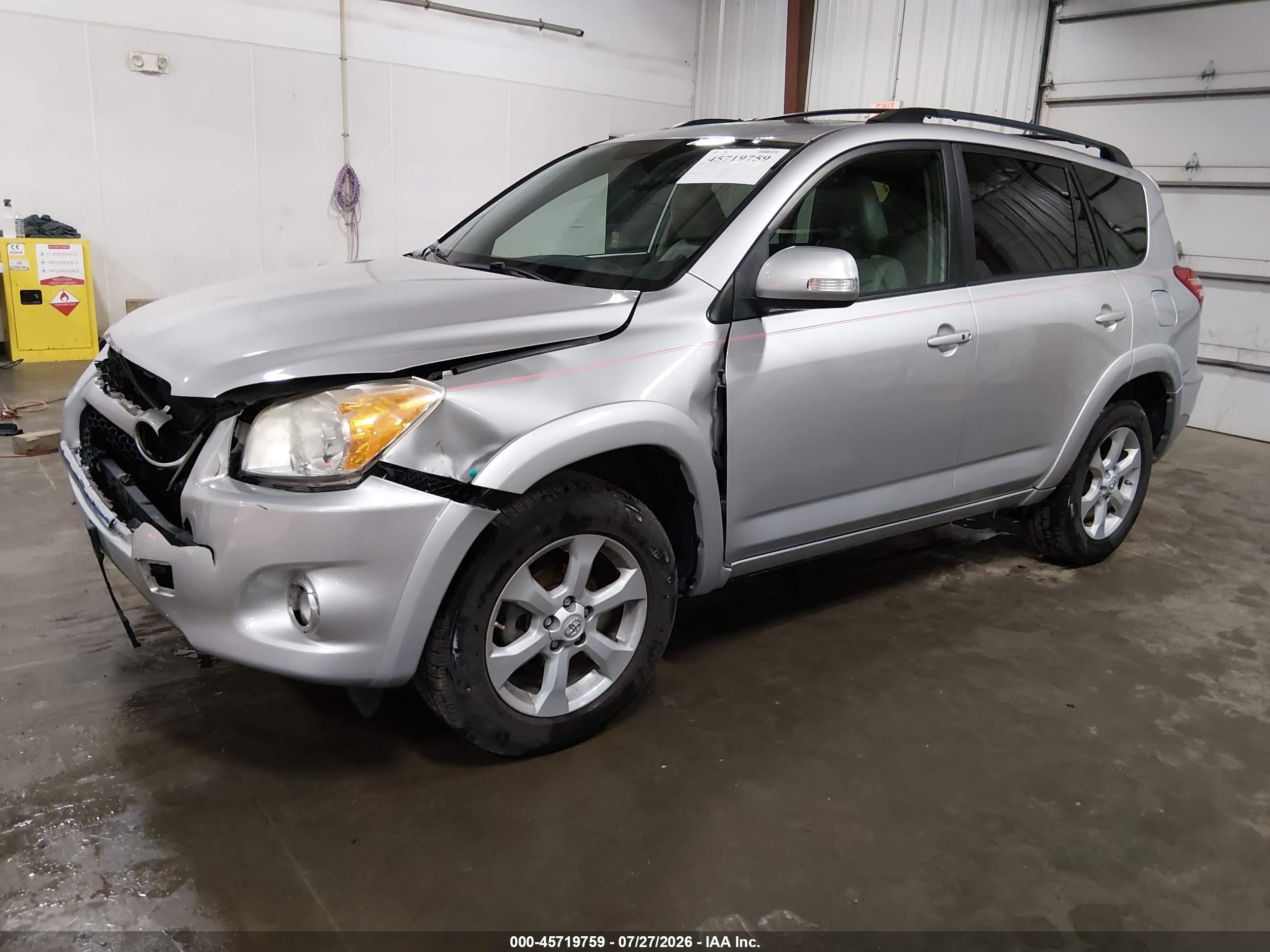 2011 Toyota Rav4 Limited Silver vin: 2T3YF4DV2BW075554