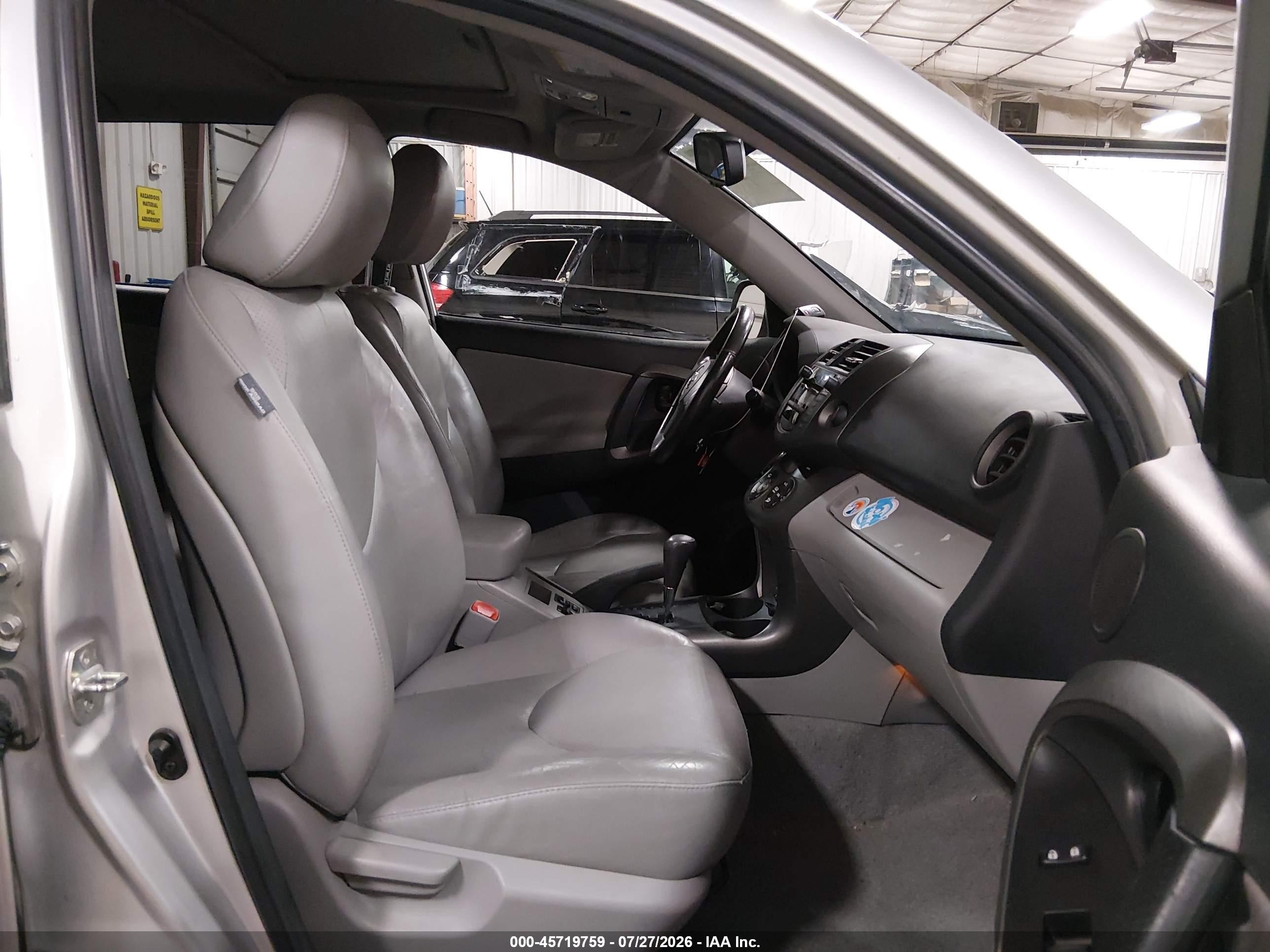 2011 Toyota Rav4 Limited Silver vin: 2T3YF4DV2BW075554