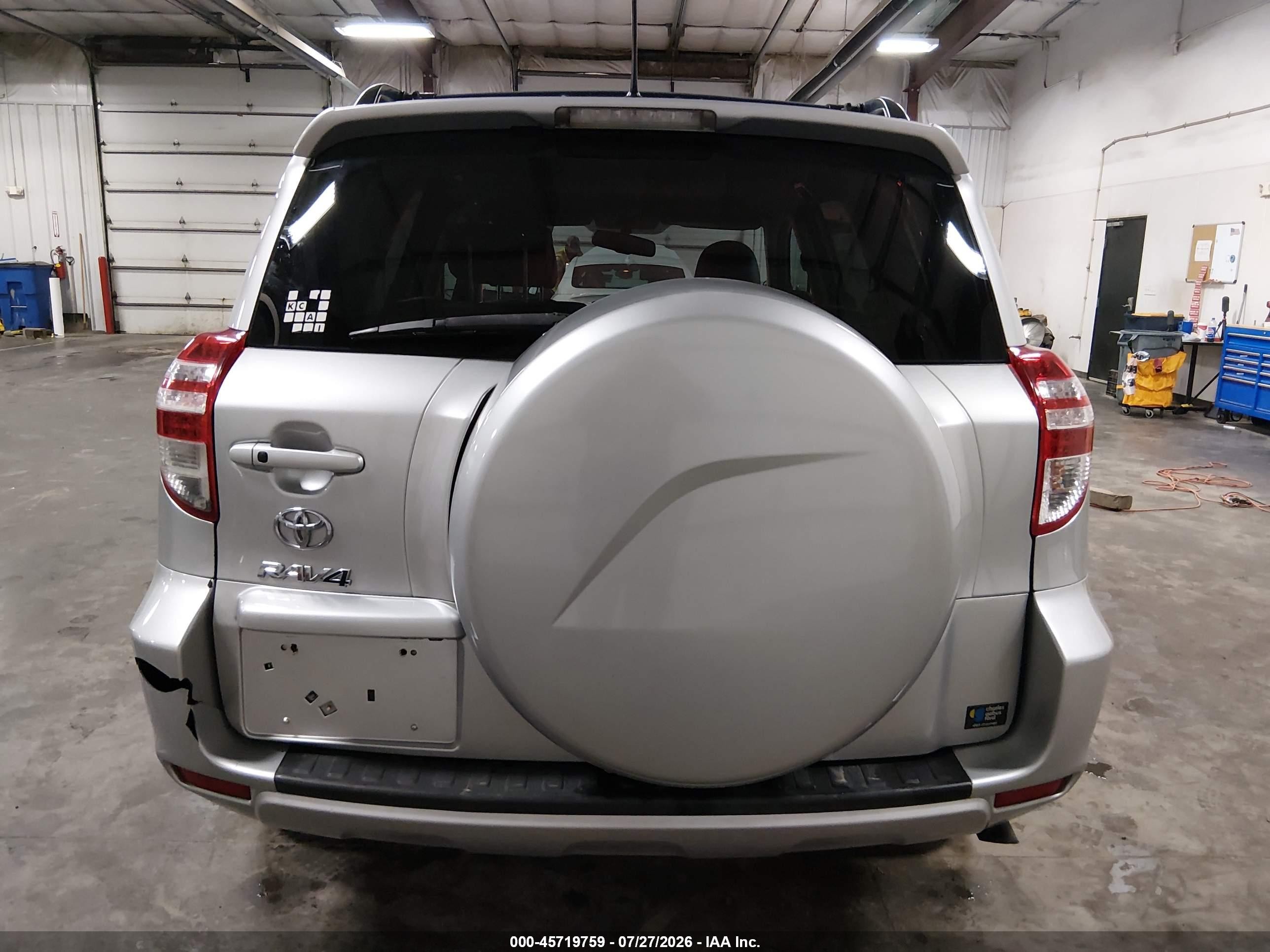 2011 Toyota Rav4 Limited Silver vin: 2T3YF4DV2BW075554