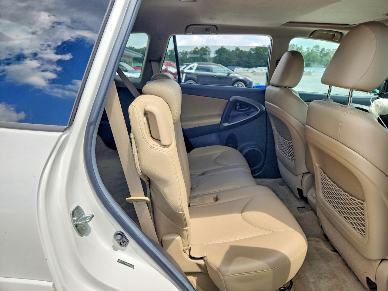 2011 Toyota Rav4 Limited White vin: 2T3YF4DV2BW075909