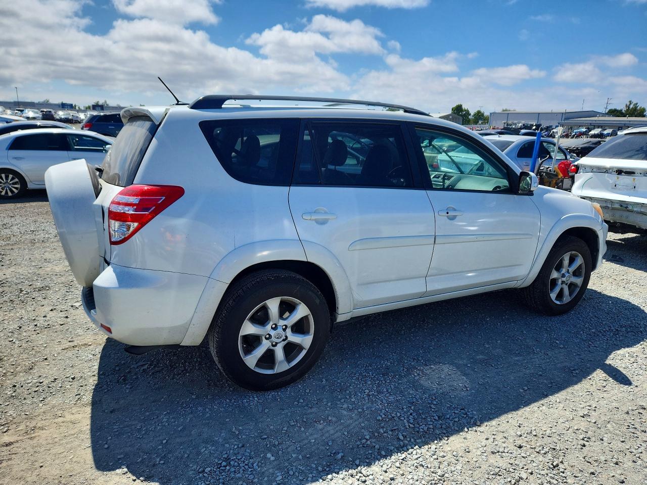 2012 Toyota Rav4 Limited White vin: 2T3YF4DV3CW123290