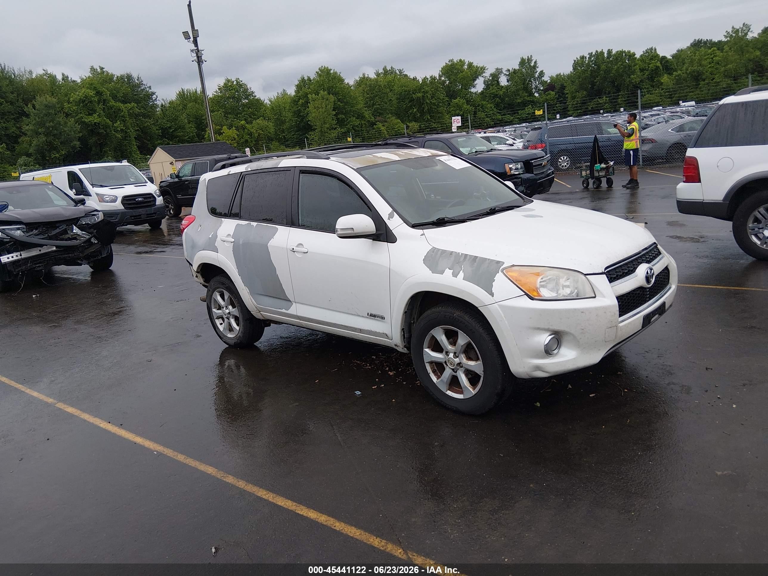 2011 Toyota Rav4 Limited Белый vin: 2T3YF4DV4BW066077