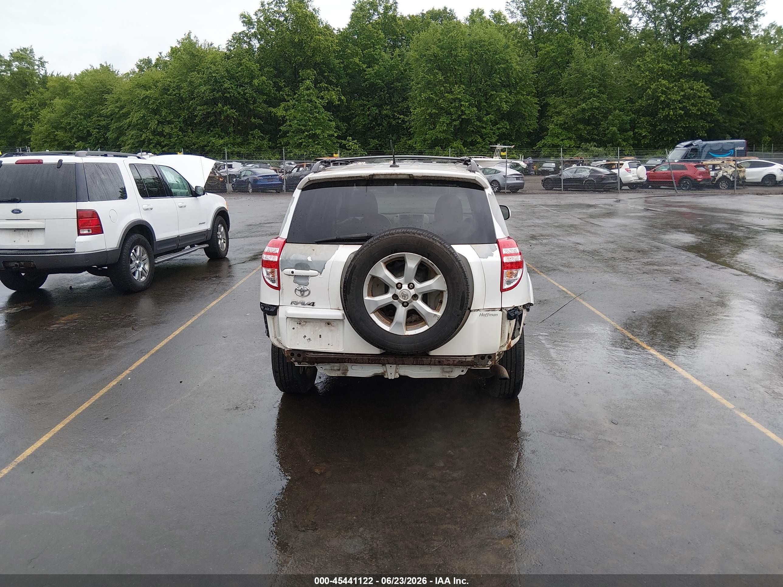 2011 Toyota Rav4 Limited Белый vin: 2T3YF4DV4BW066077