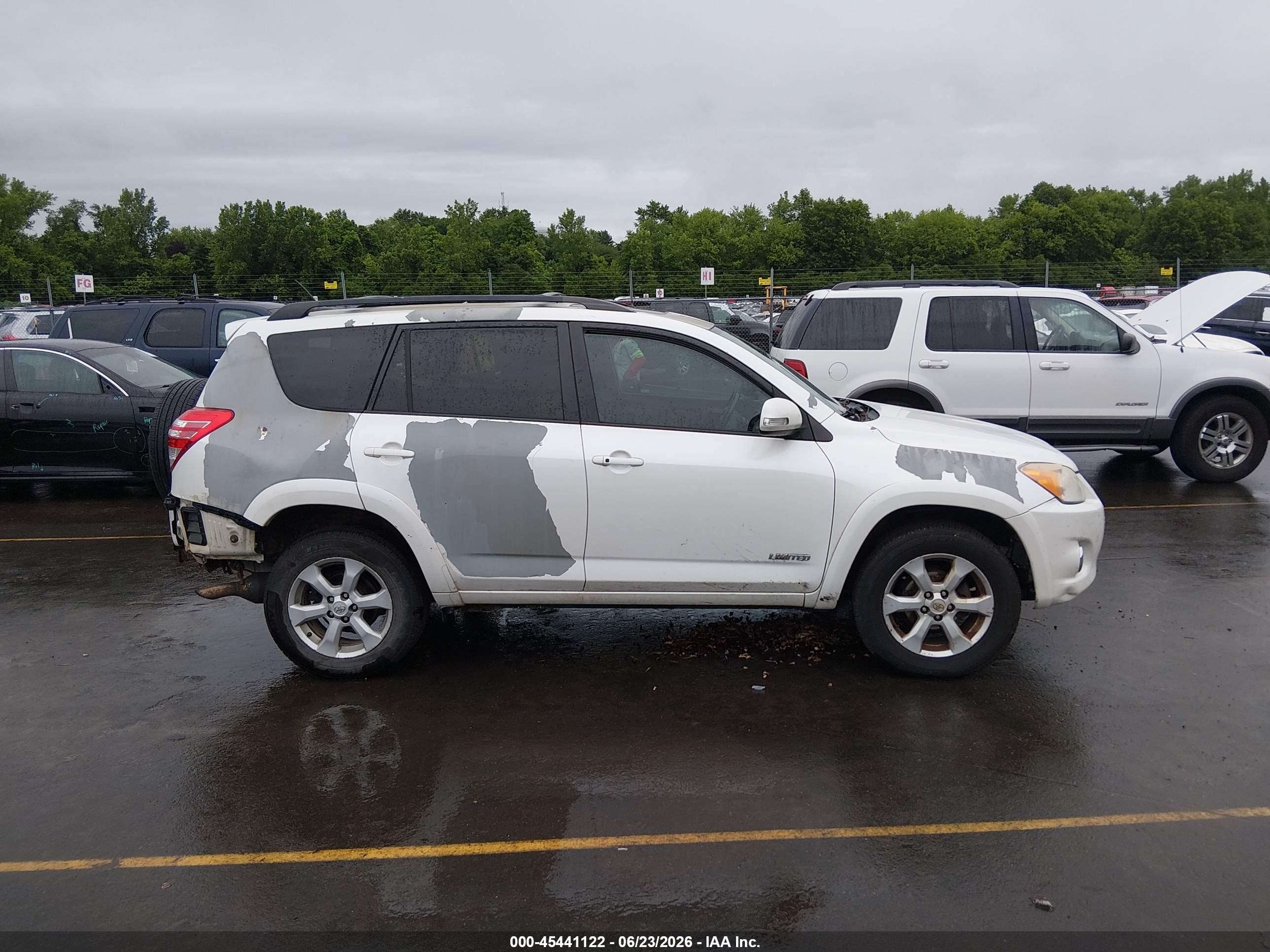 2011 Toyota Rav4 Limited Белый vin: 2T3YF4DV4BW066077