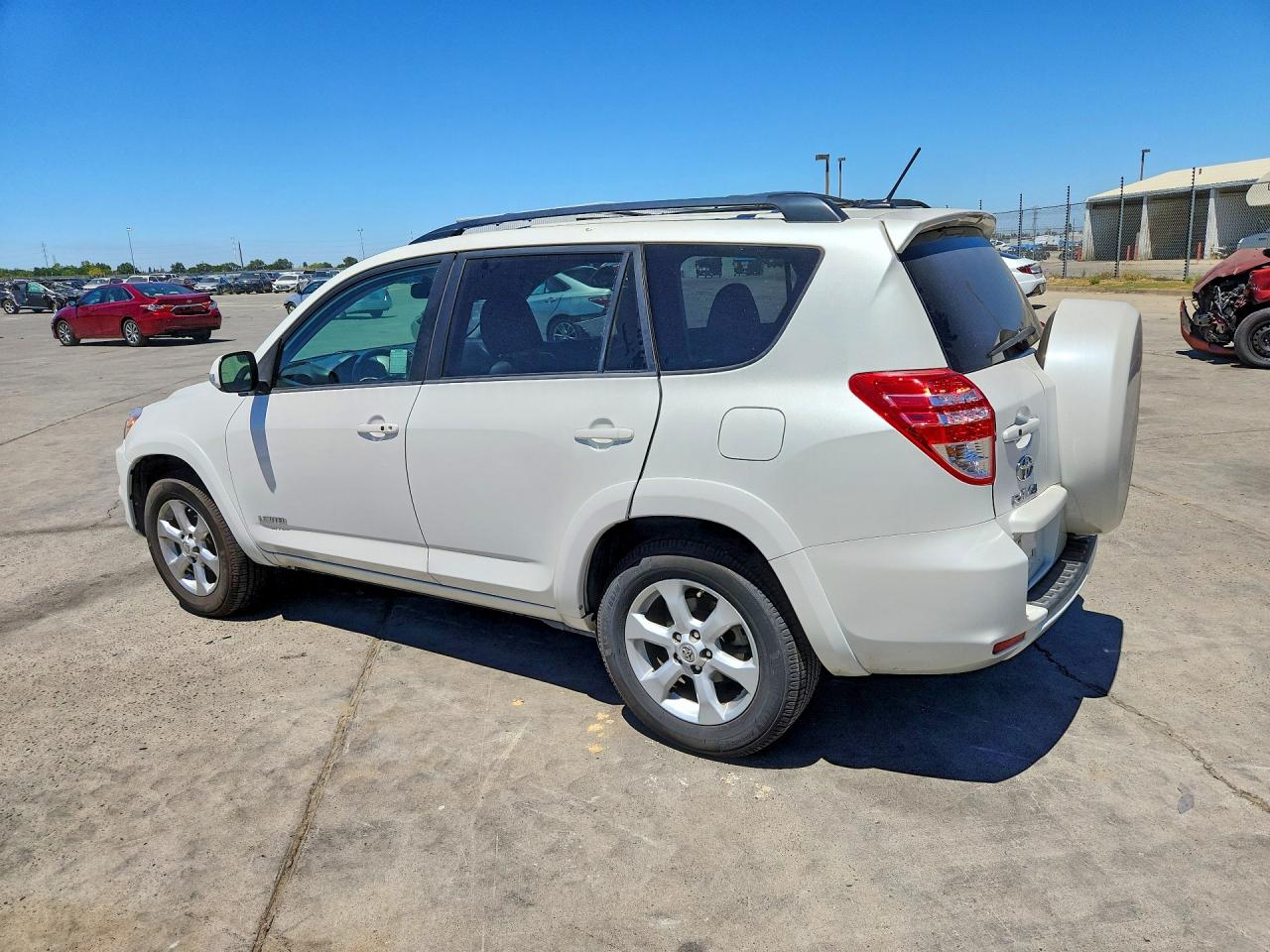 2012 Toyota Rav4 Limited White vin: 2T3YF4DV5CW147588