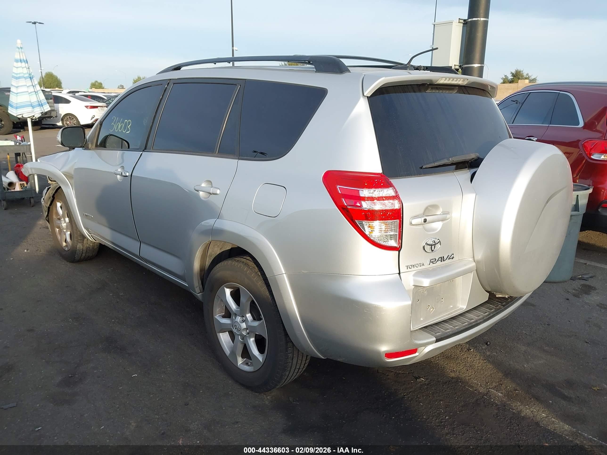 2010 Toyota Rav4 Limited Серебряный vin: 2T3YF4DV6AW024542