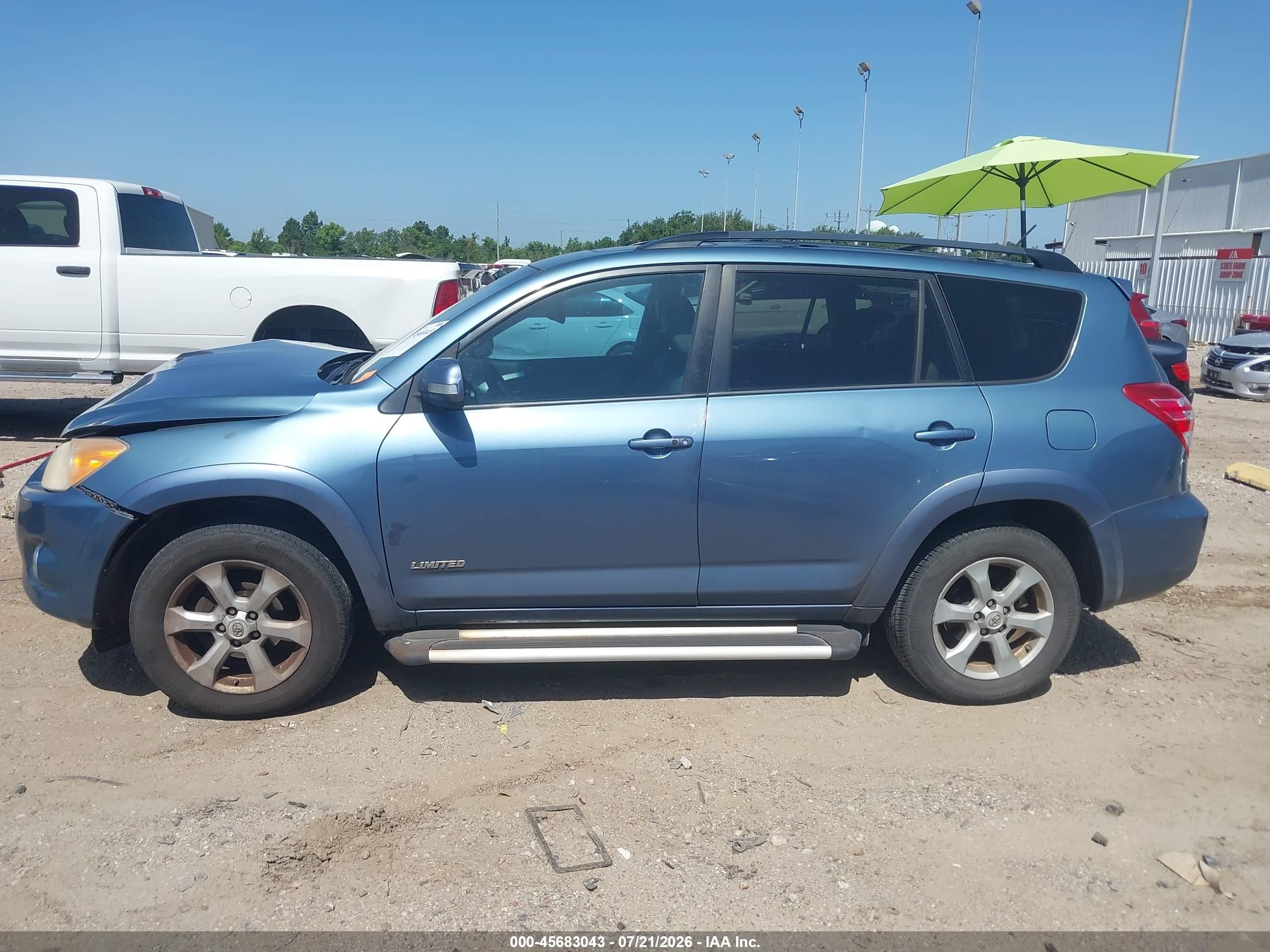 2011 Toyota Rav4 Limited Blue vin: 2T3YF4DV6BW075864