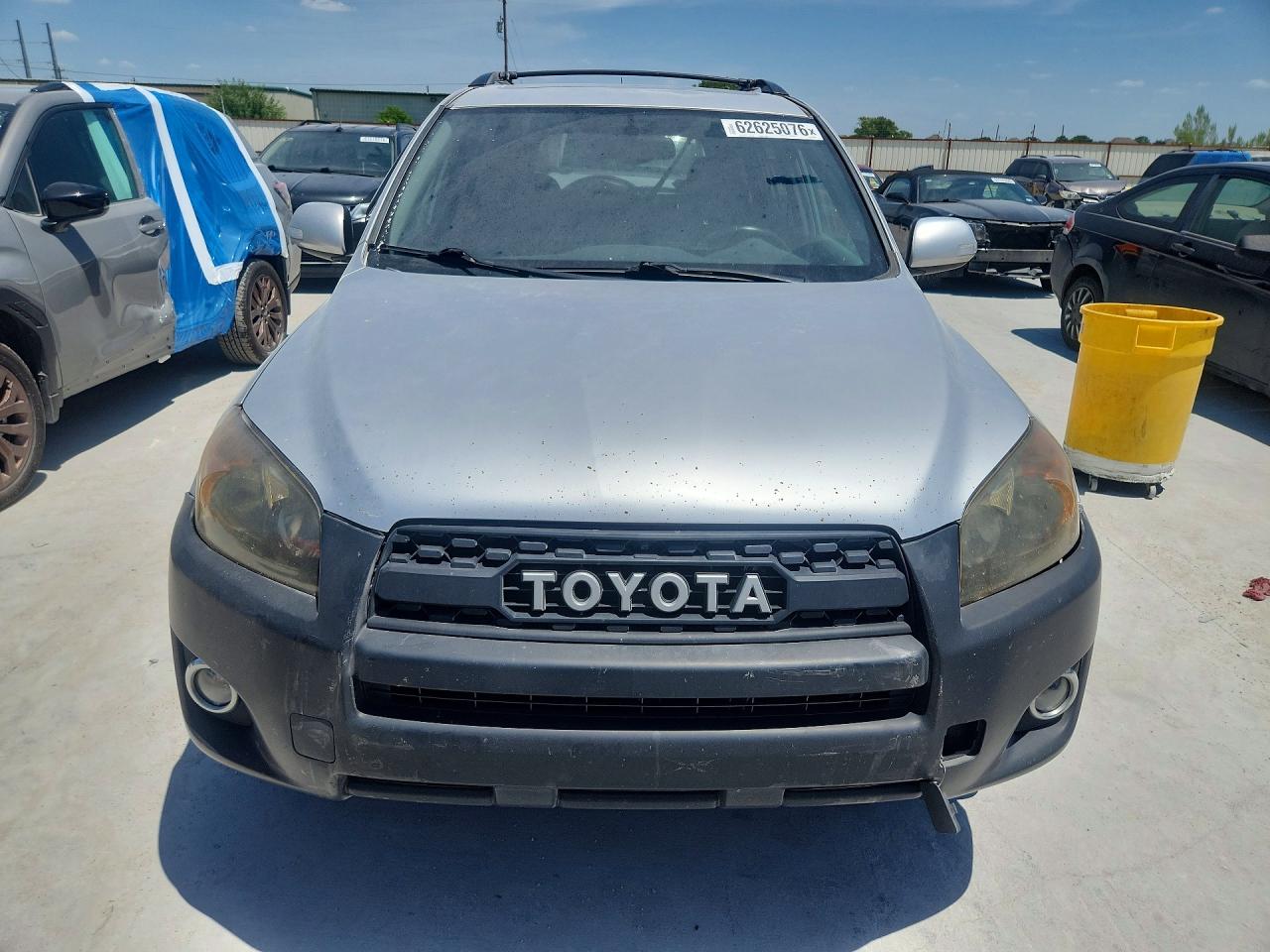 2010 Toyota Rav4 Limited Silver vin: 2T3YF4DV7AW038899