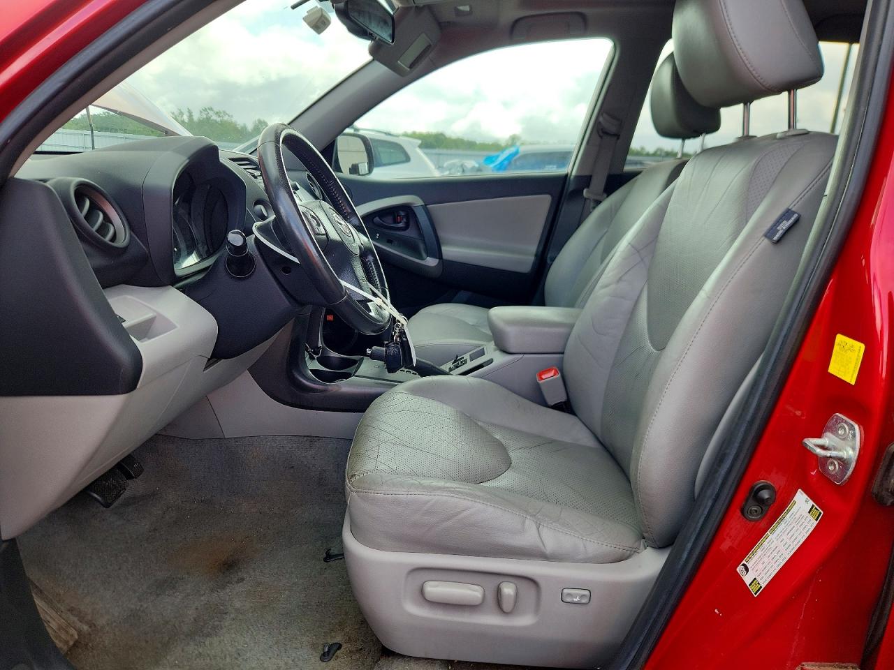 2011 Toyota Rav4 Limited Red vin: 2T3YF4DV8BW054630