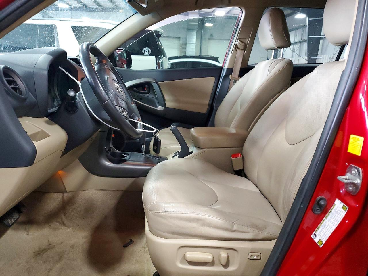 2011 Toyota Rav4 Limited Red vin: 2T3YF4DV8BW073789