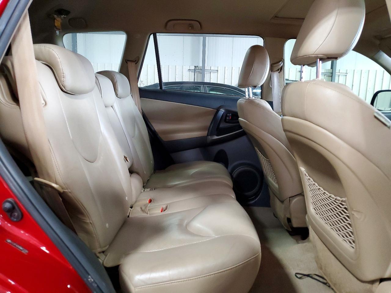 2011 Toyota Rav4 Limited Red vin: 2T3YF4DV8BW073789