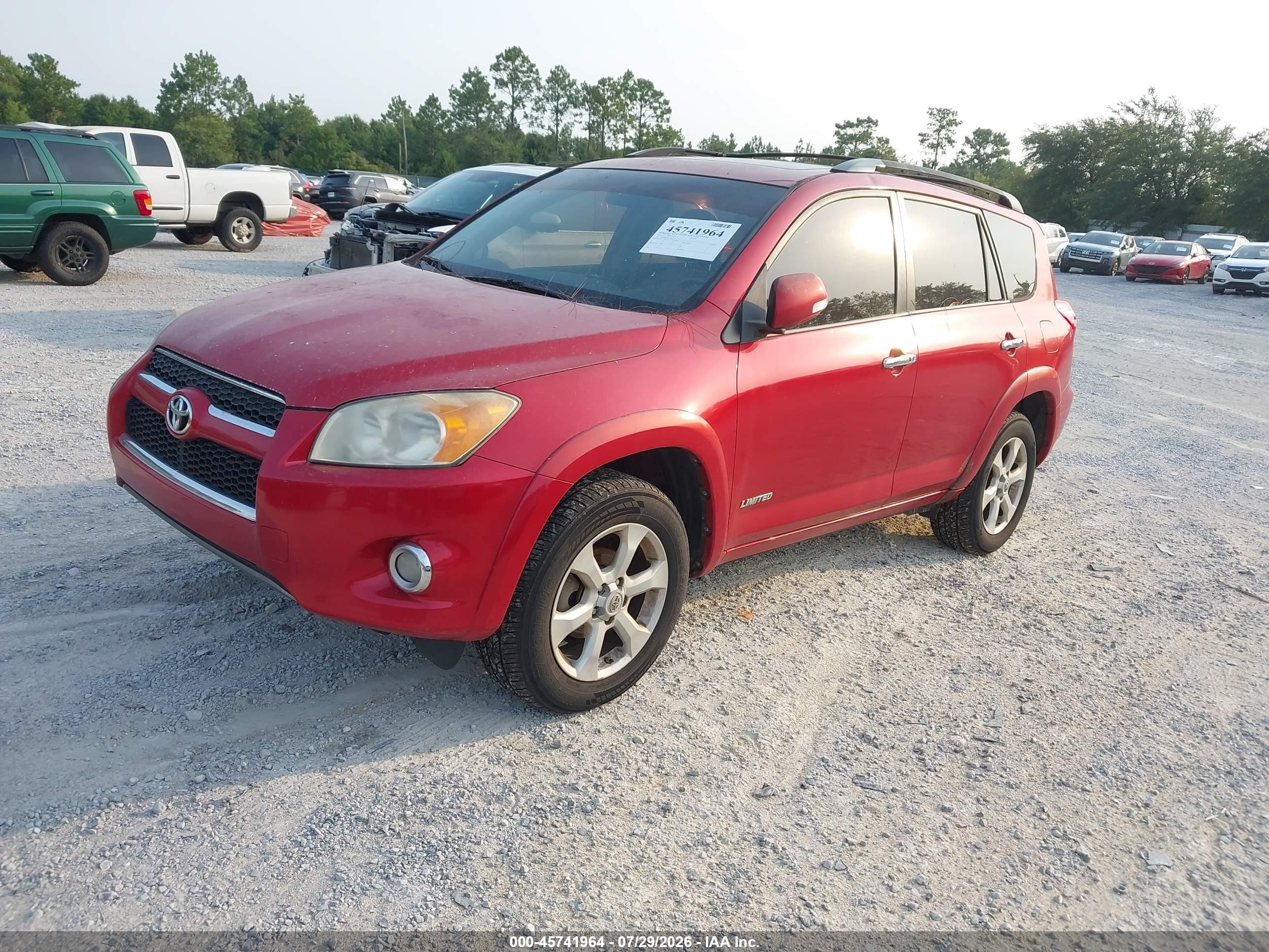 2011 Toyota Rav4 Limited Red vin: 2T3YF4DV9BW102376