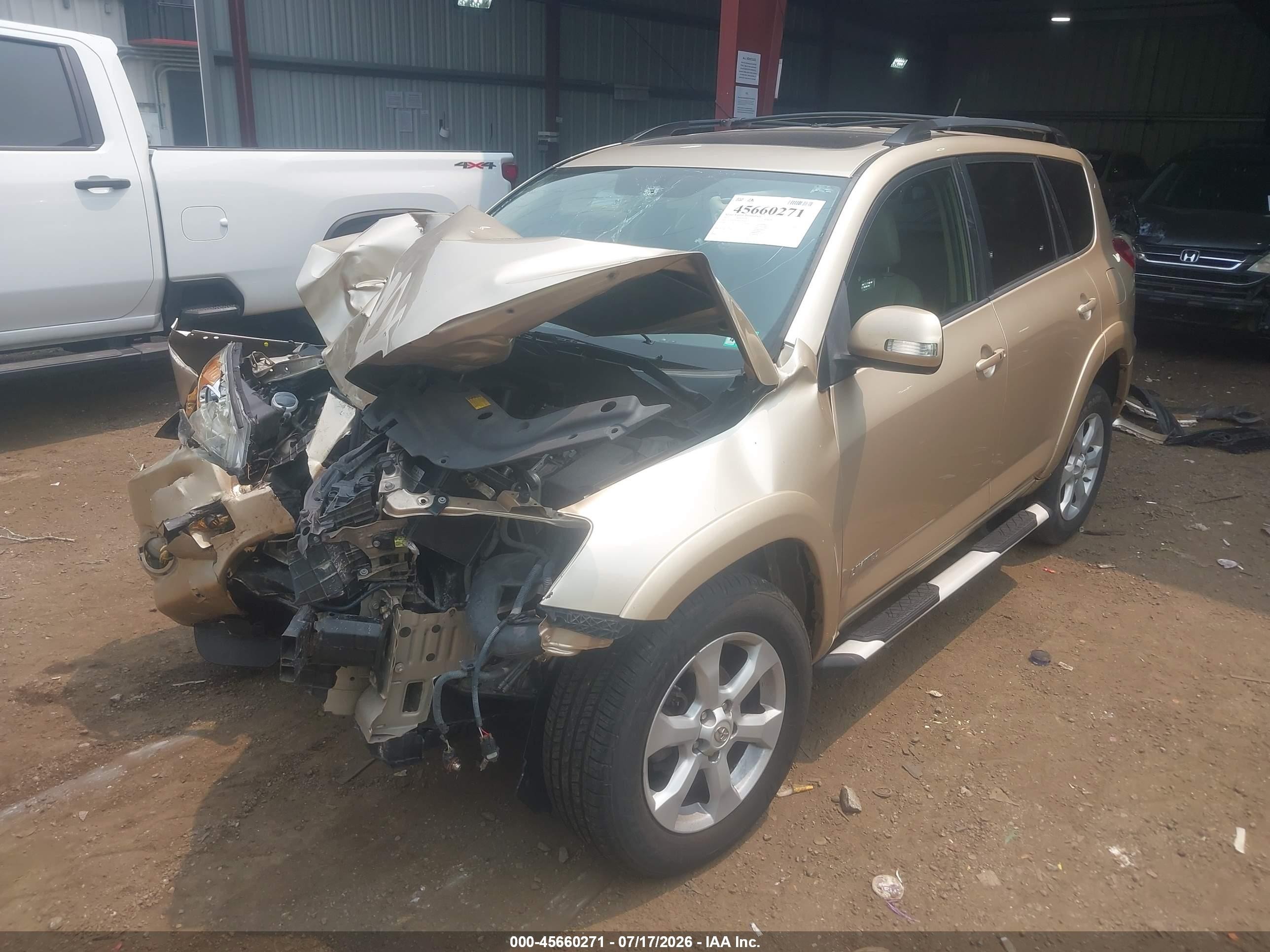 2011 Toyota Rav4 Limited Beige vin: 2T3YF4DVXBW104184