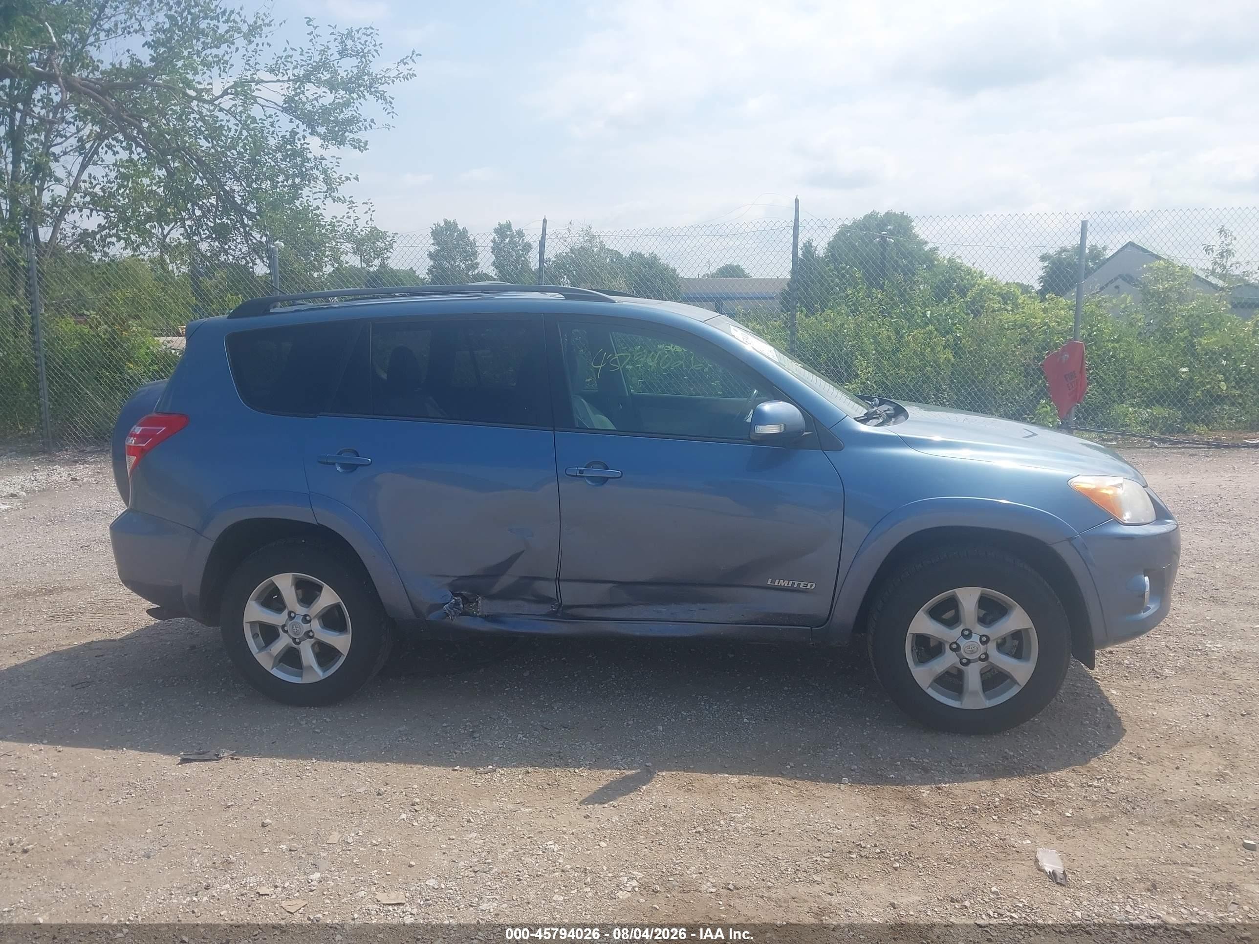 2012 Toyota Rav4 Limited Blue vin: 2T3YF4DVXCW137509