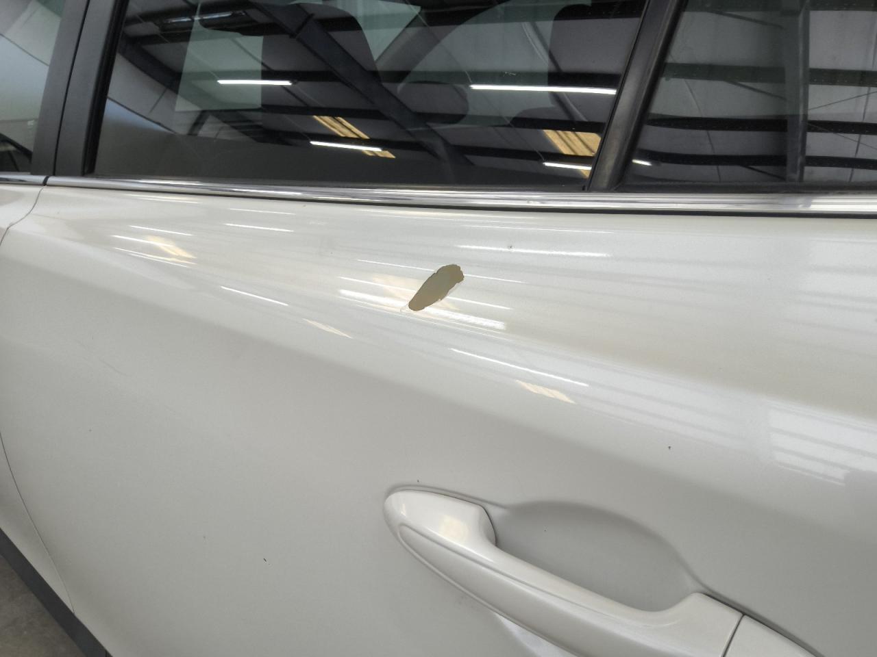 2013 Toyota Rav4 Limited Белый vin: 2T3YFREV0DW041496 Damage: Left Rear Door, Peeling, 1 To 2 Inches