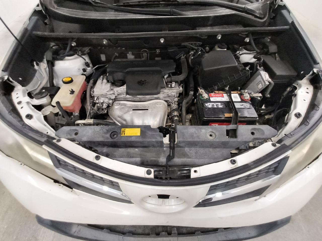 2013 Toyota Rav4 Limited Белый vin: 2T3YFREV0DW041496 Damage: A/C Condensor, Broken, Replacement Required