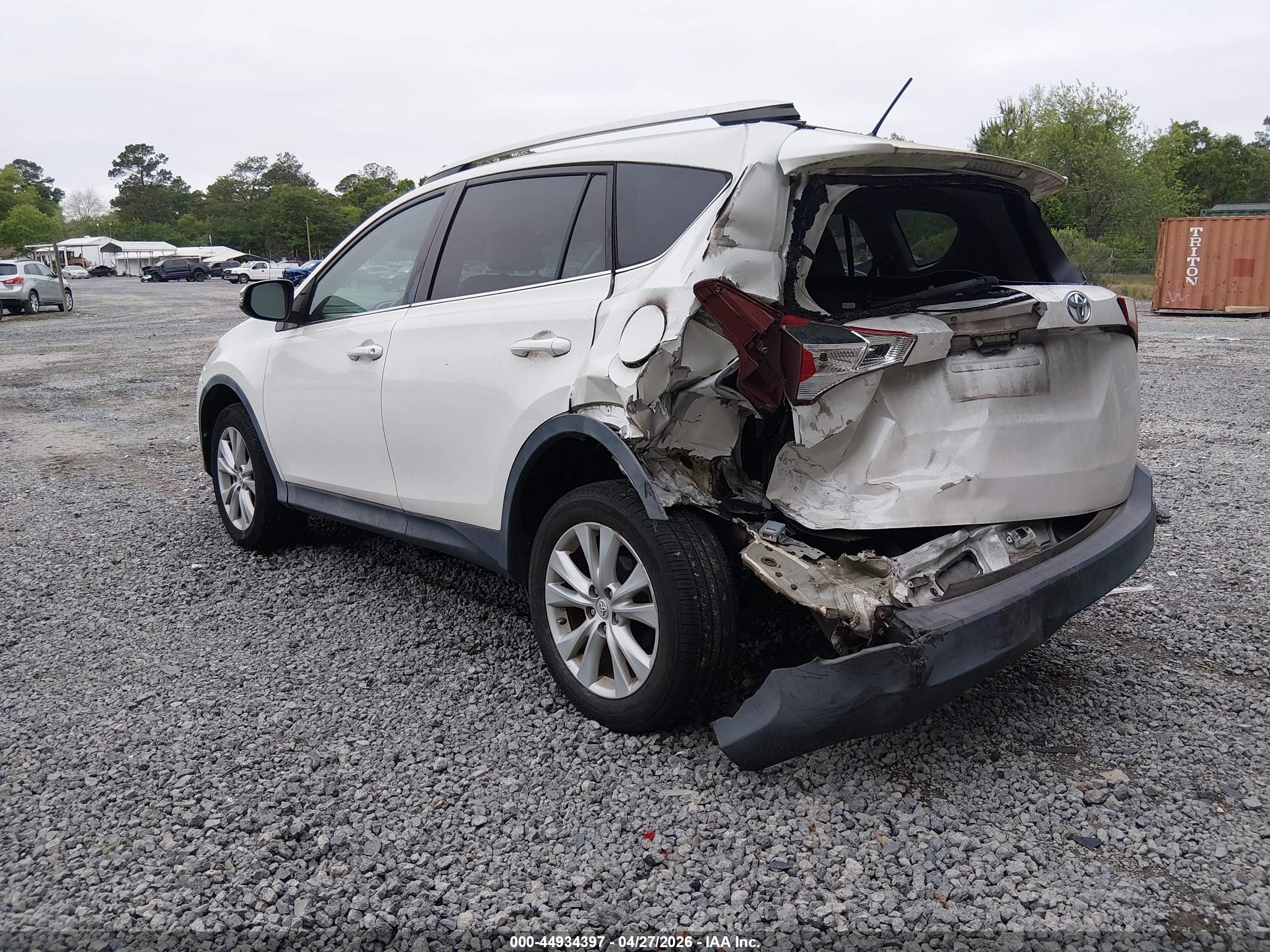 2013 Toyota Rav4 Limited White vin: 2T3YFREV0DW047539