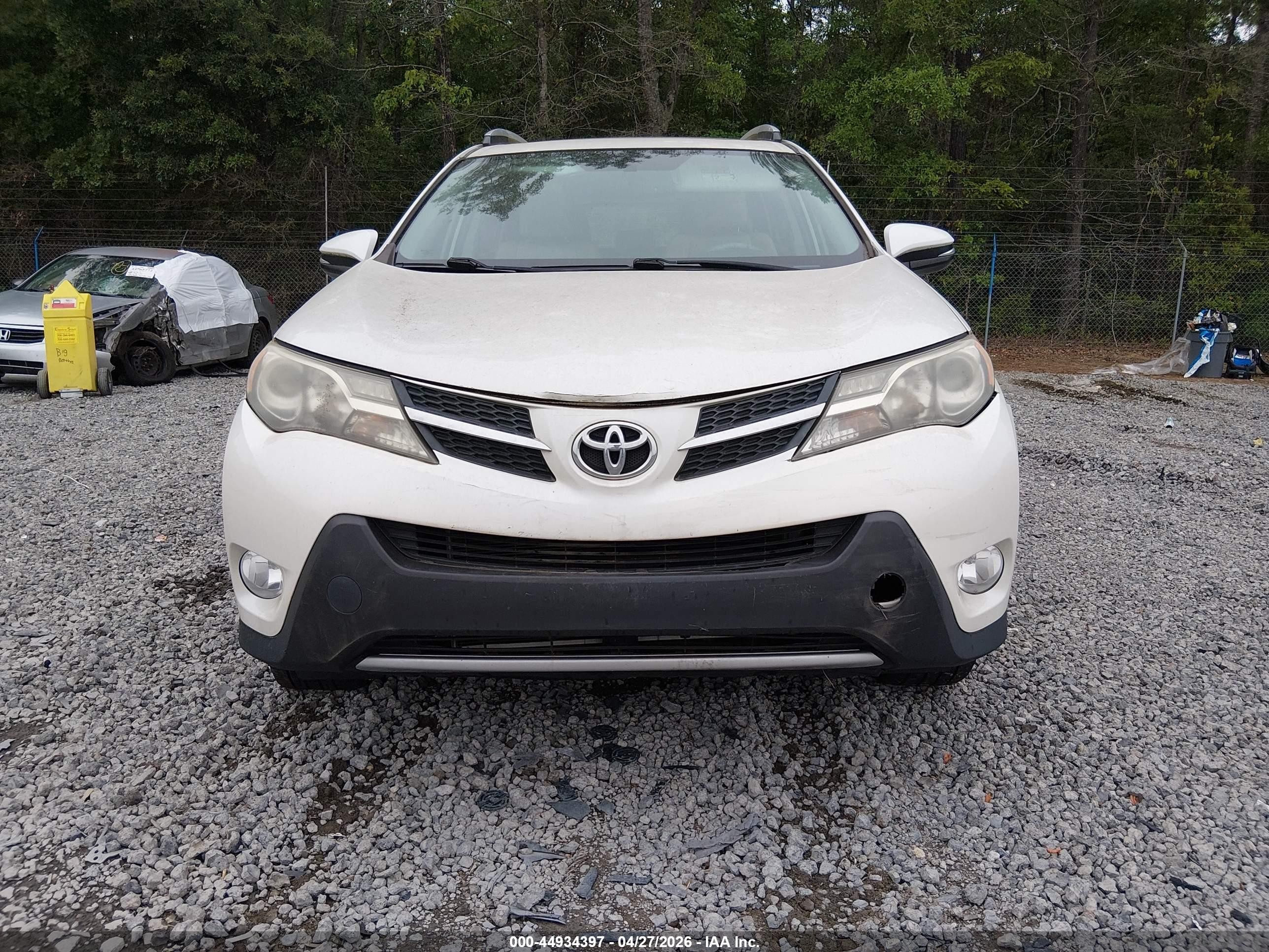 2013 Toyota Rav4 Limited White vin: 2T3YFREV0DW047539