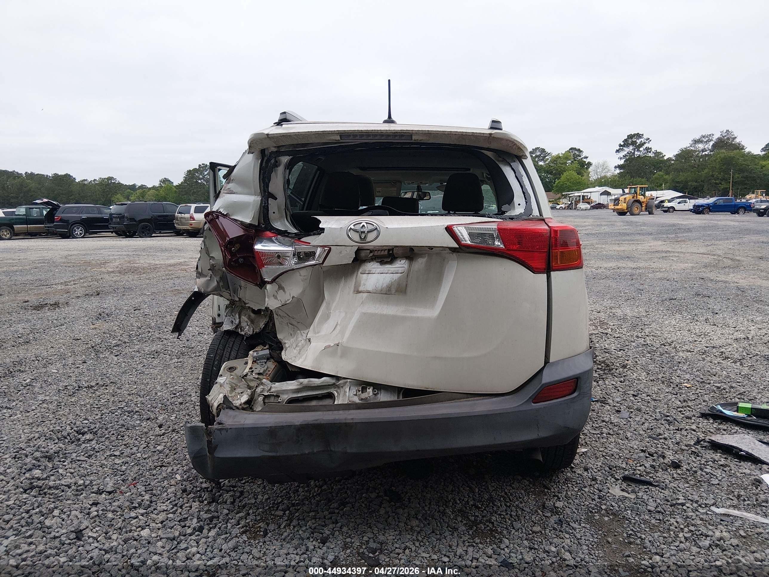 2013 Toyota Rav4 Limited White vin: 2T3YFREV0DW047539
