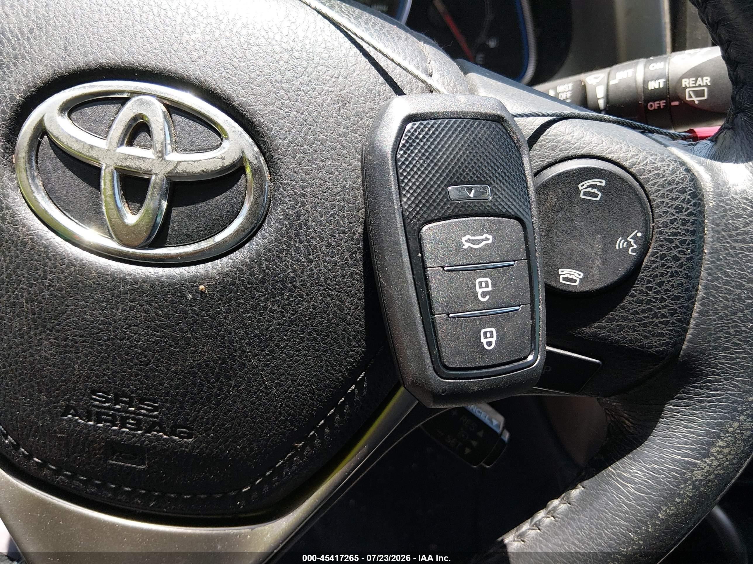 2014 Toyota Rav4 Limited Red vin: 2T3YFREV0EW100998
