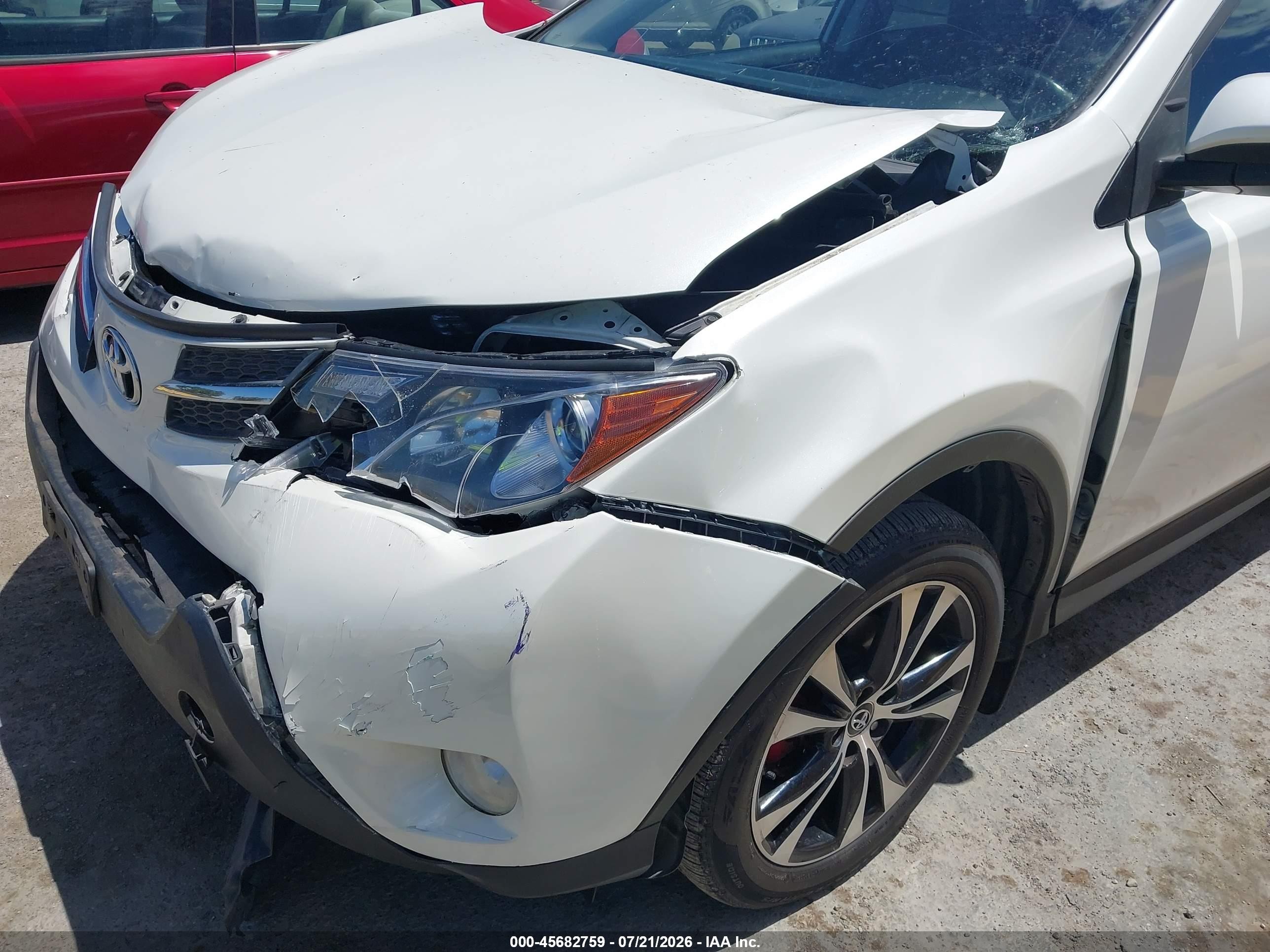 2015 Toyota Rav4 Limited White vin: 2T3YFREV0FW160958