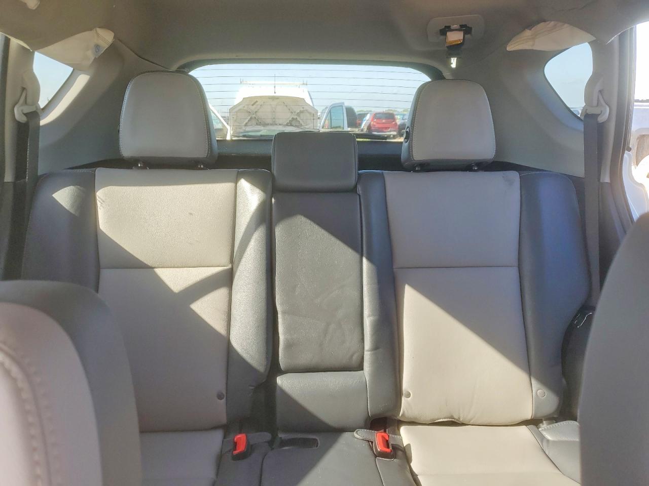 2015 Toyota Rav4 Limited White vin: 2T3YFREV0FW179168