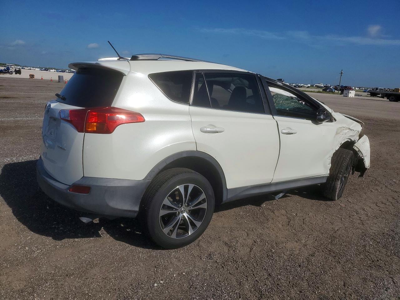 2015 Toyota Rav4 Limited White vin: 2T3YFREV0FW179168