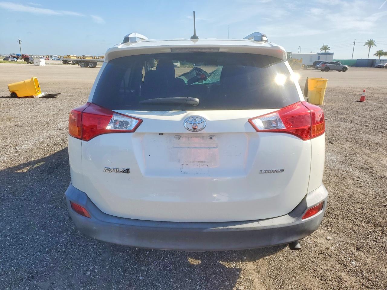 2015 Toyota Rav4 Limited White vin: 2T3YFREV0FW179168