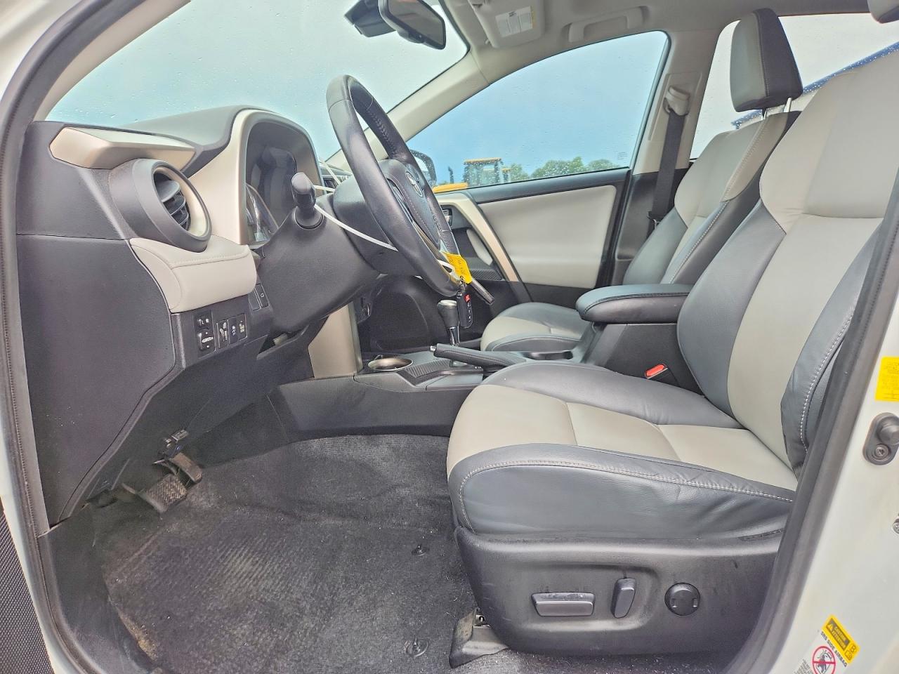2015 Toyota Rav4 Limited White vin: 2T3YFREV0FW223041