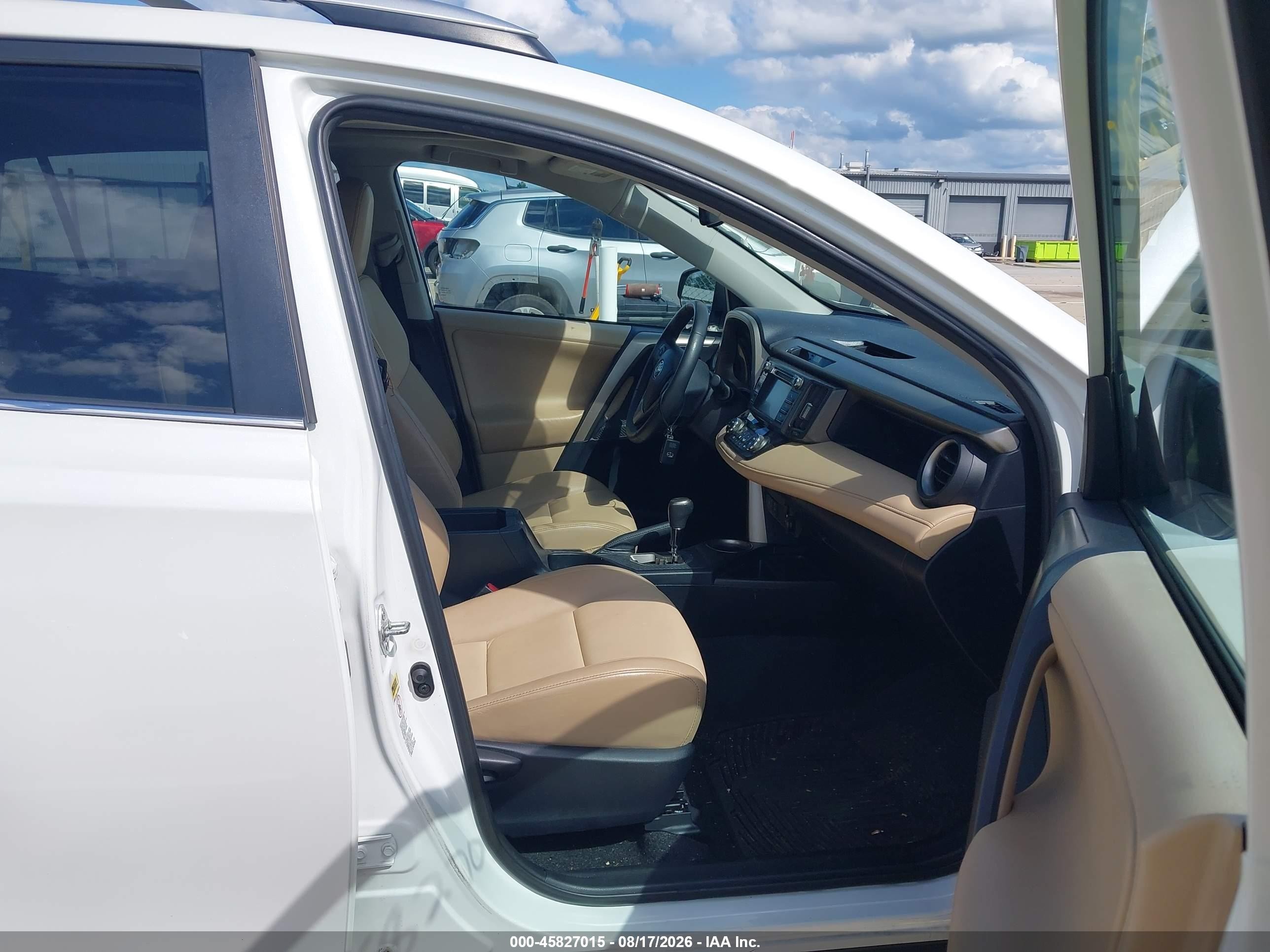 2013 Toyota Rav4 Limited White vin: 2T3YFREV1DW018891